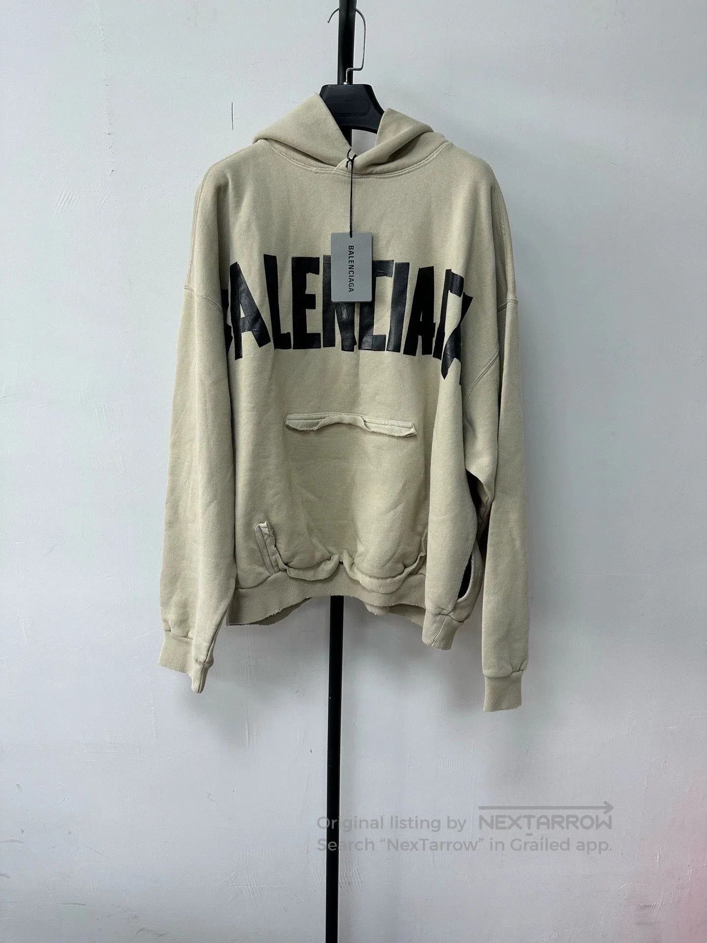 Balenciaga Beige Logo Print Hoodie S Unisex Regular Like Ne, Men's
