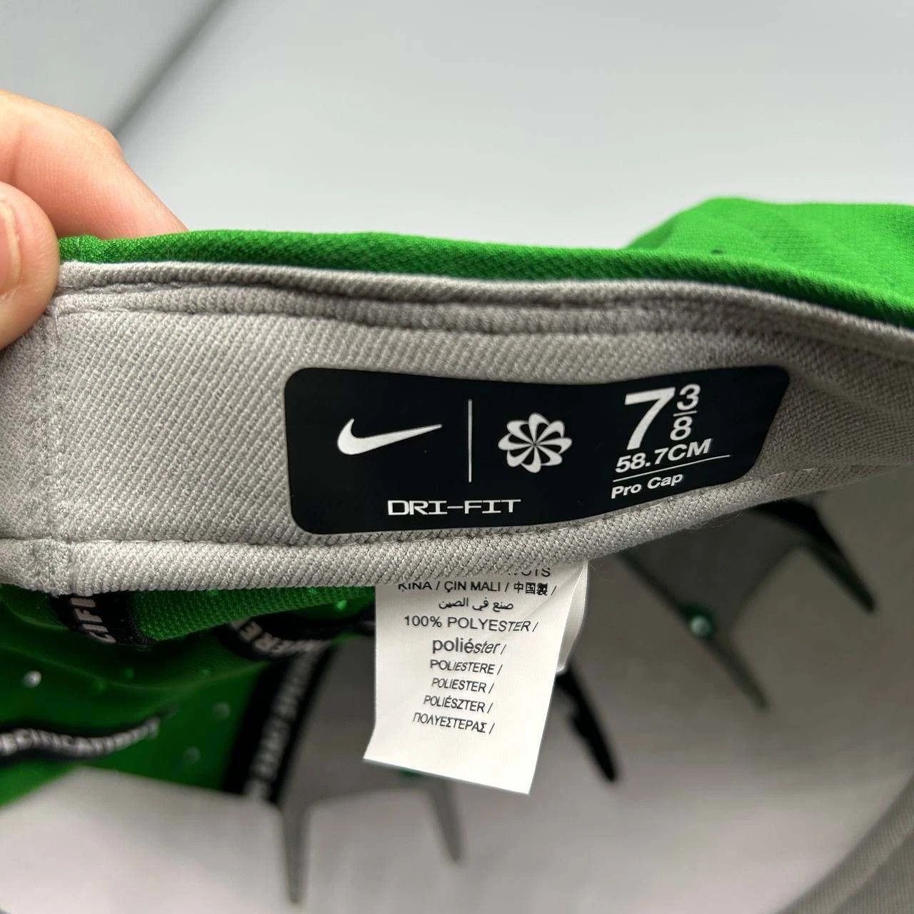 Nike Oregon Ducks x Nike Pro Hat Men 7 3/8 Dri-Fit Fitted Cap New Size ONE SIZE - 6 Thumbnail