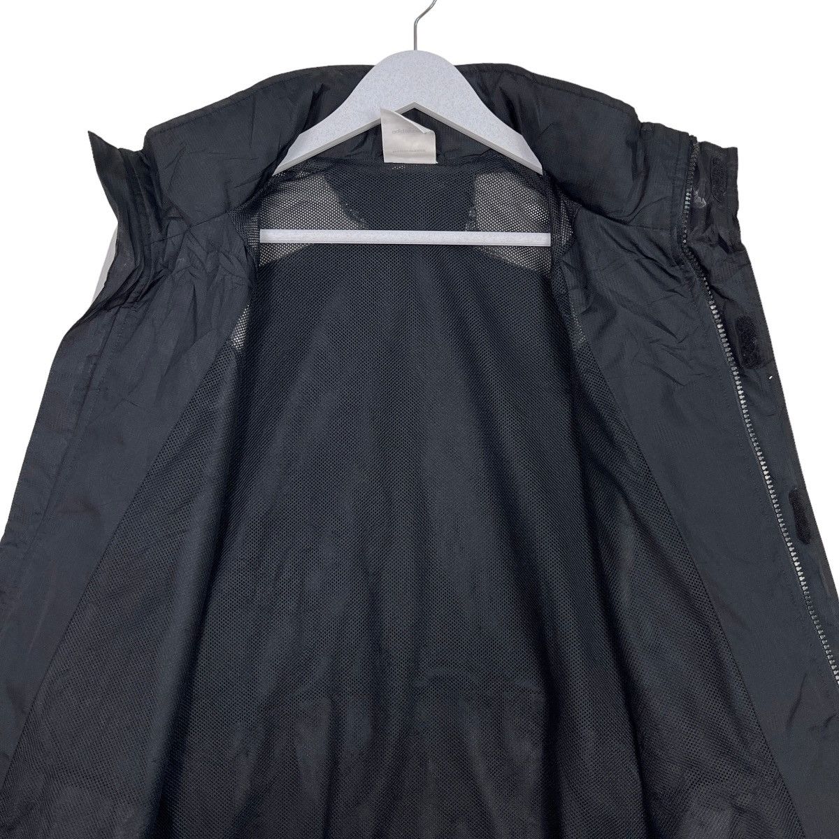 Adidas Y2K LIVERPOOL ADIDAS TRAINER JACKET Size US S / EU 44-46 / 1 - 12 Thumbnail