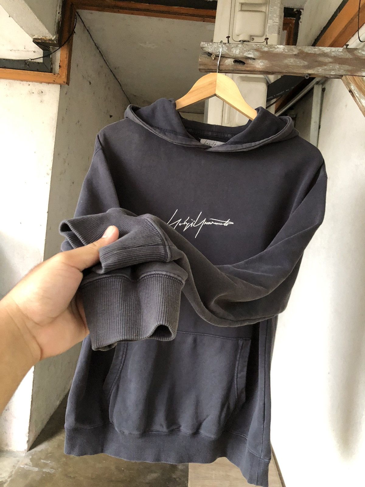 Yohji Yamamoto Rare❗️Yohji Yamamoto x New Era Embroidery Hoodie Size US L / EU 52-54 / 3 - 10 Thumbnail