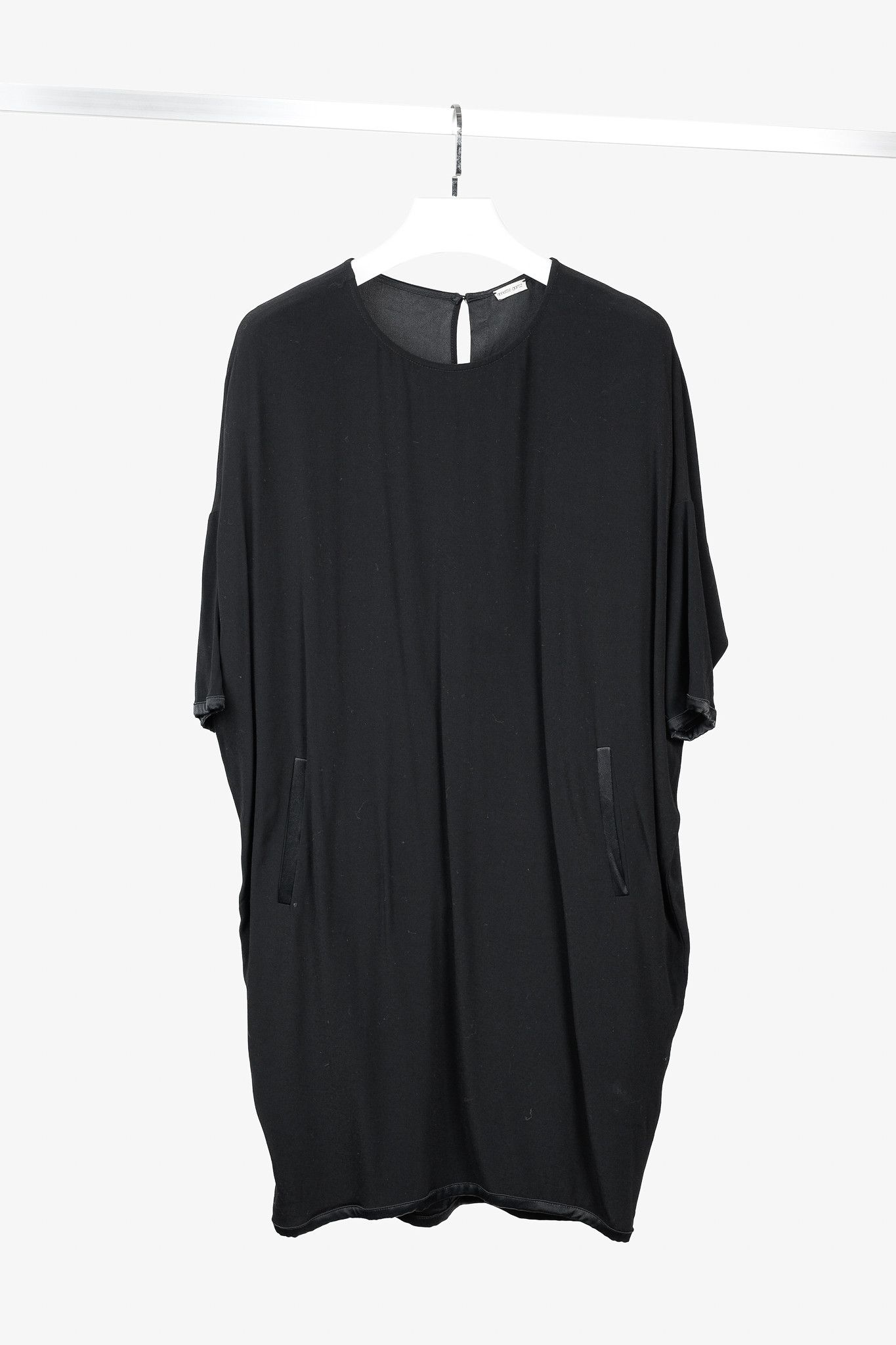 Annette Gortz Annette Gortz 2018 Sofia Black Shift Dress Size S / US 4 / IT 40 - 1 Thumbnail