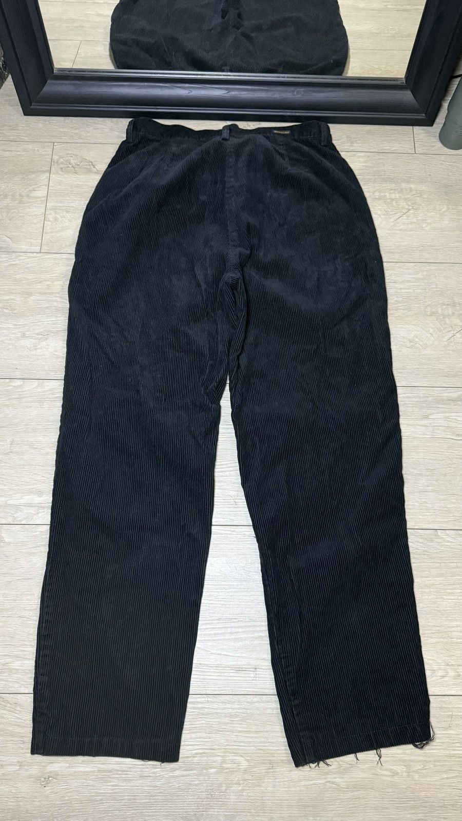 Woolrich Woolen Mills Vintage 1990s Woolrich Corduroy 14 x 30 Baggy Pants Size 36" / US 14 / IT 50 - 2 Thumbnail
