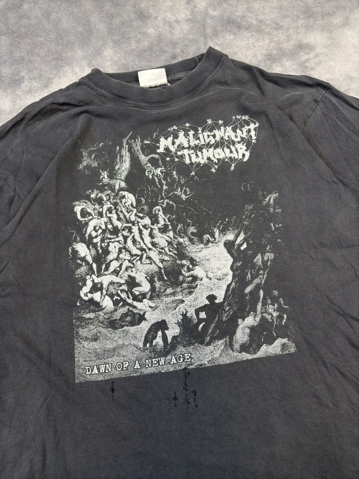 Band Tees × Vintage Malignant Tumour Band Rock Metal Distressed T shirt tee 90s Size US L / EU 52-54 / 3 - 2 Thumbnail