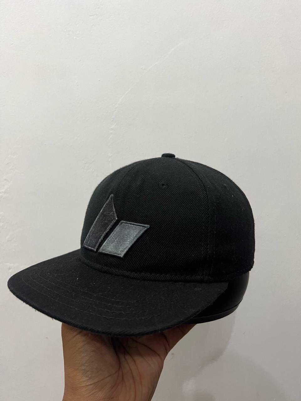 Other Macbeth Black Embroidery Hat Size ONE SIZE - 1 Thumbnail