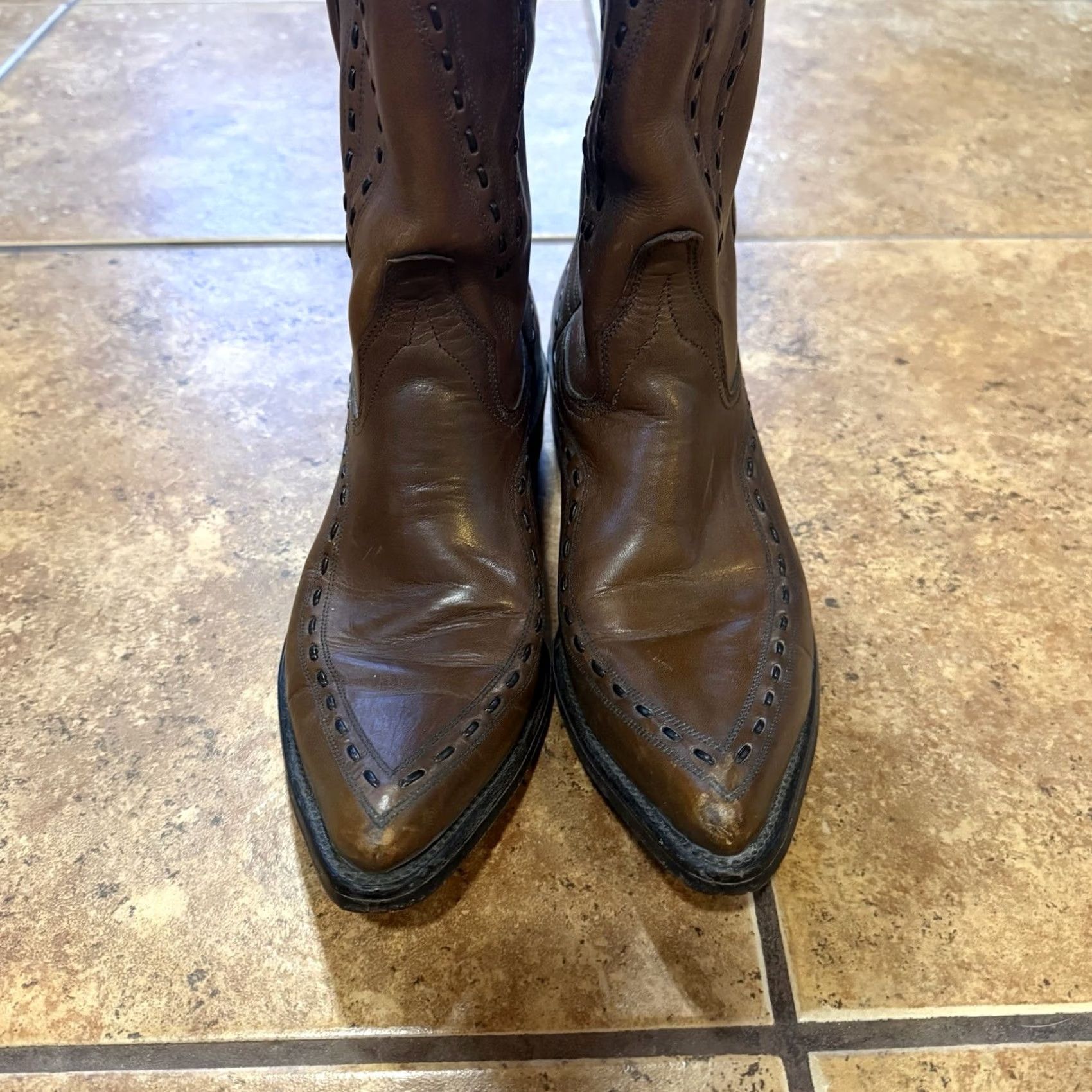 Wrangler VINTAGE Wrangler Woven Cowboy Boots Mens Size 6.5 D Black Leather VTG Western Boot Wrangler M9-8770 Size US 7 / EU 40 - 5 Thumbnail