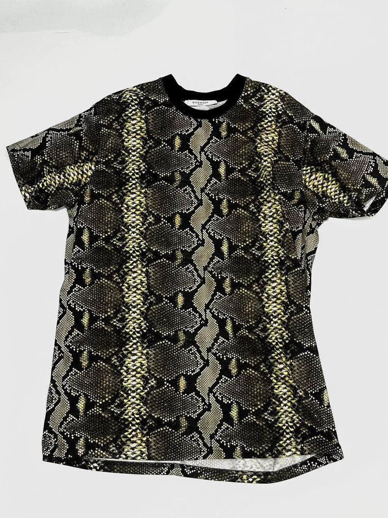 Givenchy Givenchy Snake Pattern Short Sleeve Size US XS / EU 42 / 0 - 1 Thumbnail