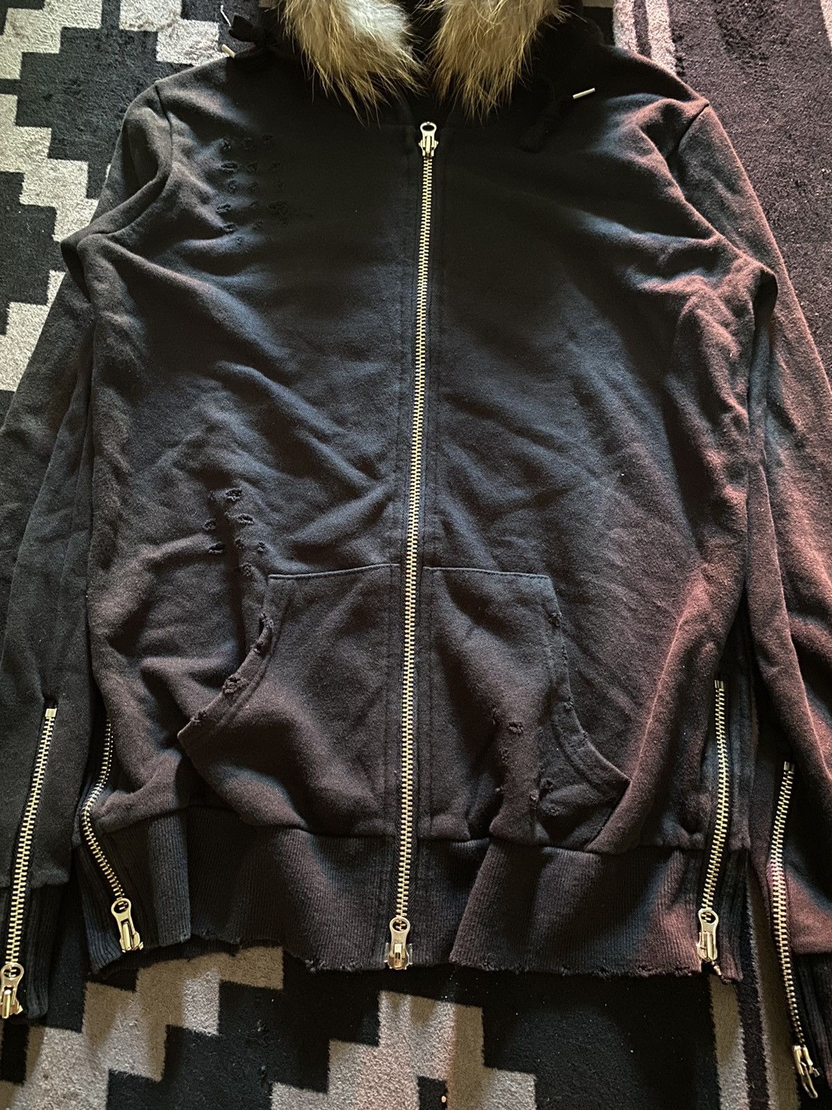 Le Grande Bleu (L.G.B.) Japanese unknwn faux fur distressed multi zip hoodie Size US XL / EU 56 / 4 - 3 Thumbnail