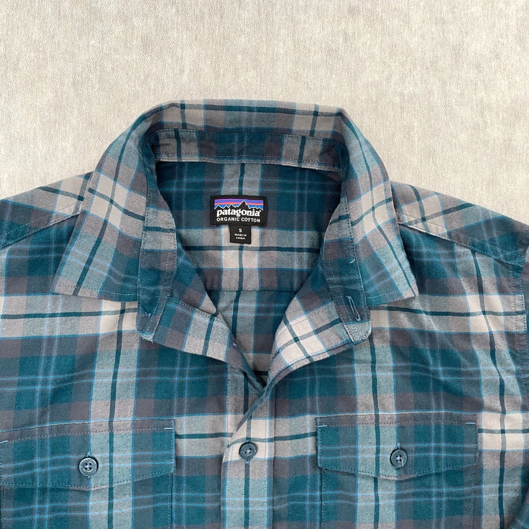 Patagonia Patagonia Shirt Adult Small Green Plaid Long Sleeve Button Up Mens Size US S / EU 44-46 / 1 - 3 Thumbnail