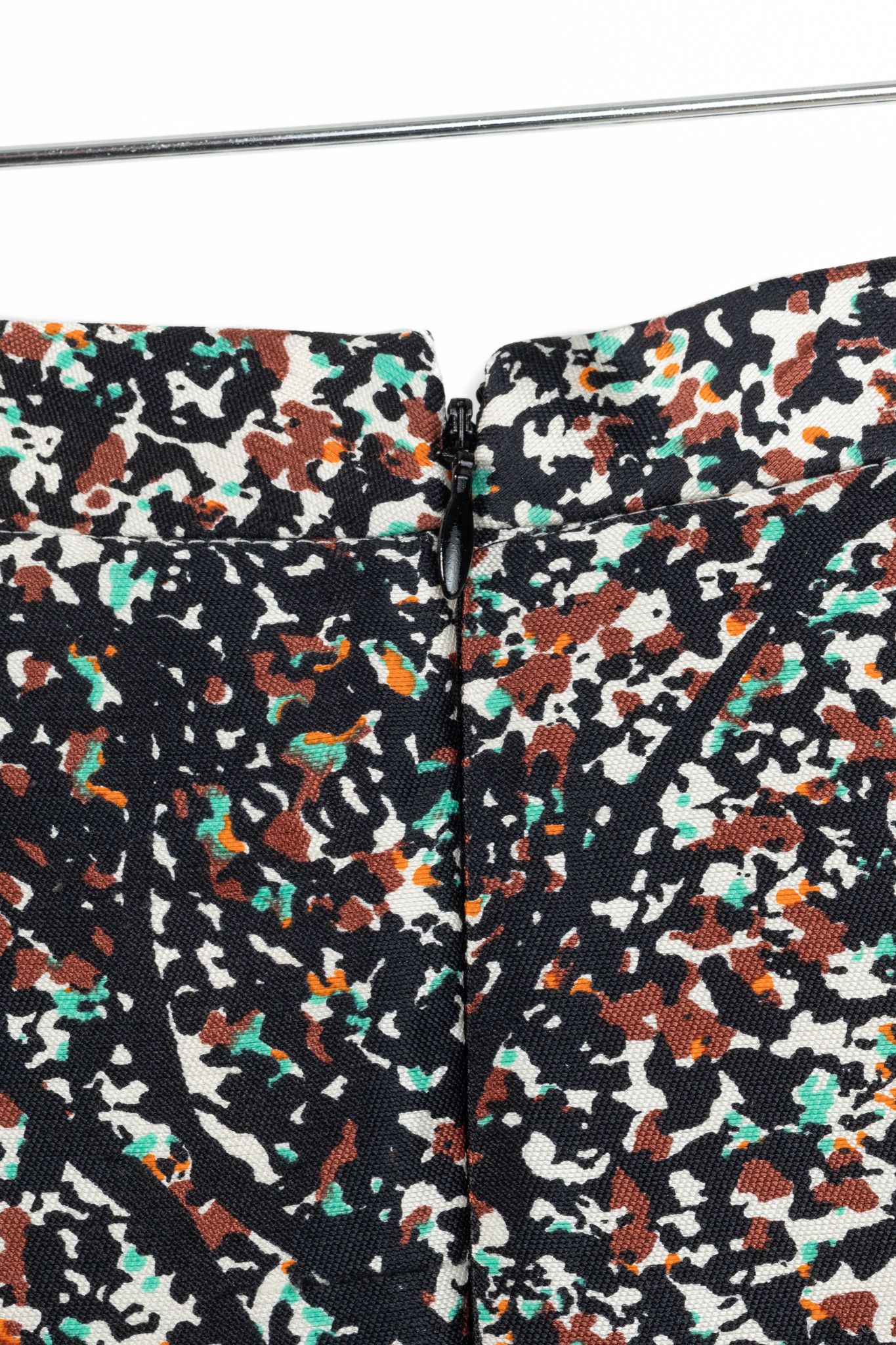 Balenciaga Balenciaga R/12 Runway Leaves-Print Silk Full Mini Skirt Size 29" - 6 Thumbnail