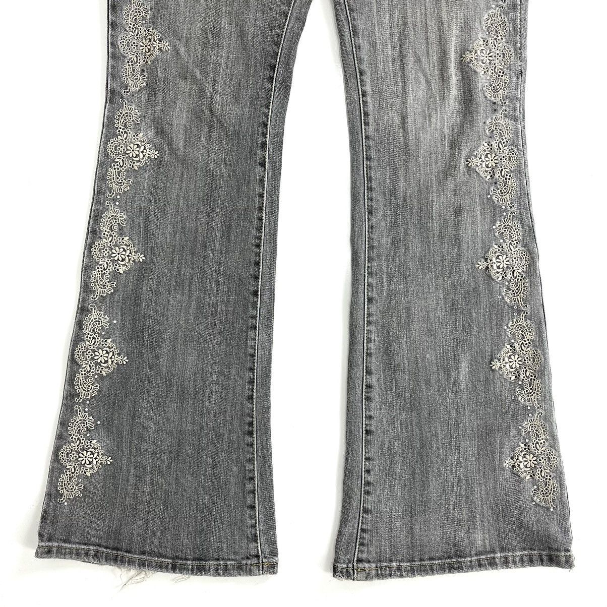 If Six Was Nine × Japanese Brand × Le Grande Bleu (L.G.B.) Crazy Oririn Jeans Flared Jeans Bootcut Studded Y2K Pants Size 32" / US 10 / IT 46 - 7 Thumbnail