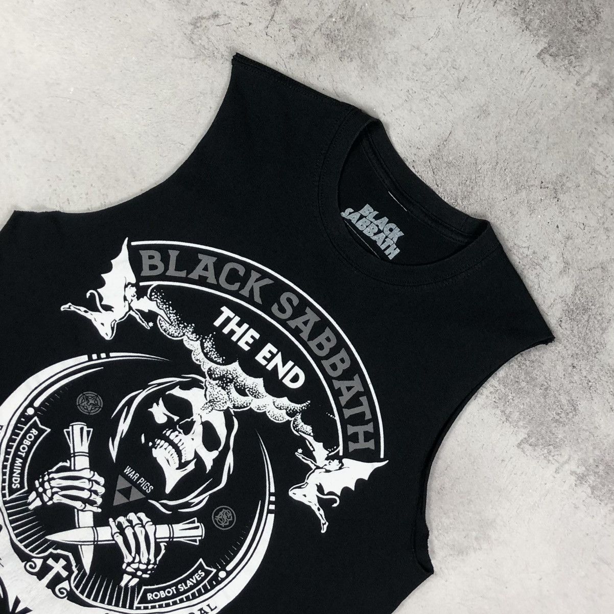 Black Sabbath Black Sabbath Ozzy Osbourne War Pigs Sleeveless Tee Size US M / EU 48-50 / 2 - 8 Thumbnail