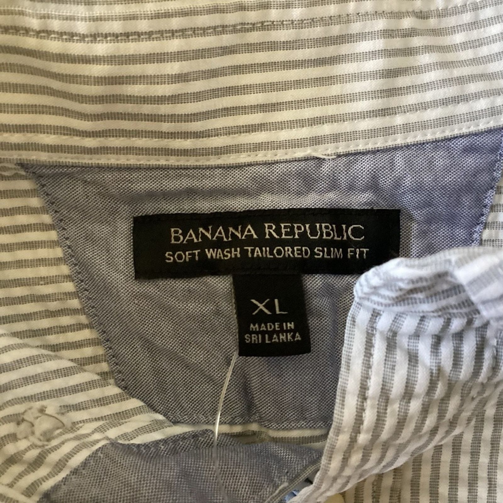 Banana Republic Banana Republic Tailored Slim Fit Button Down Size US XL / EU 56 / 4 - 3 Thumbnail