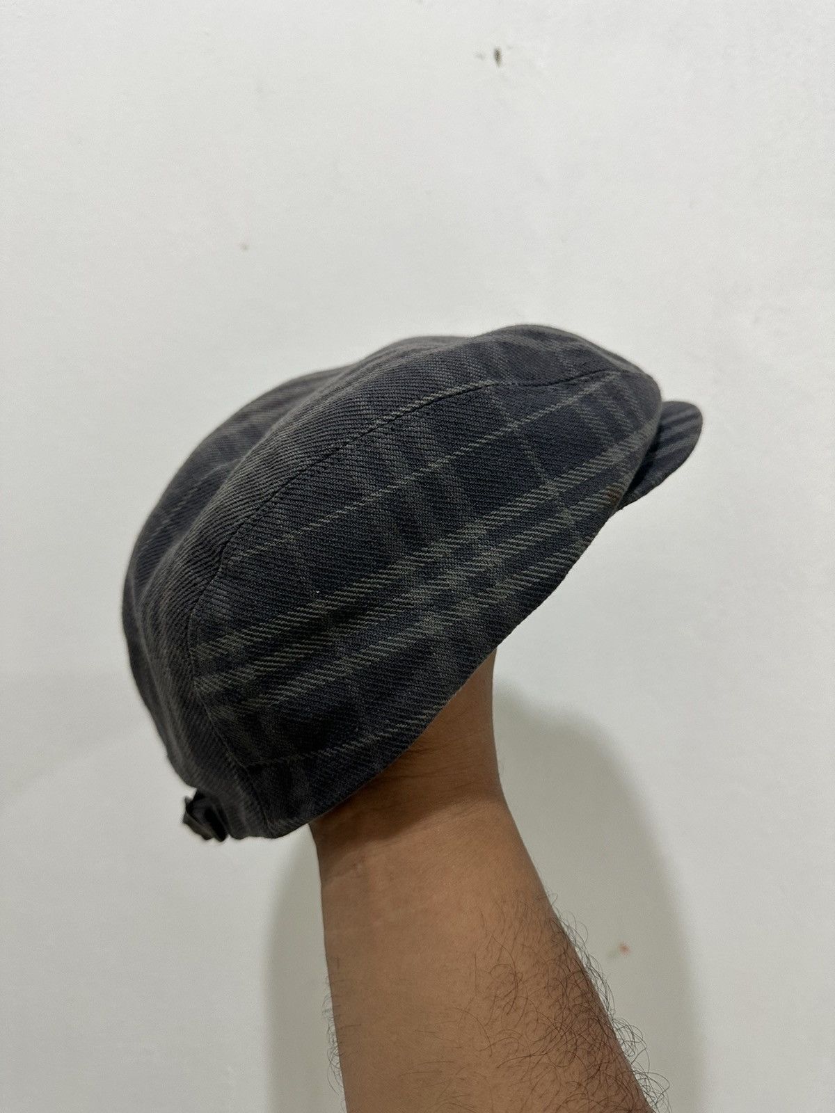 Burberry Burberry Blue Label Flat Hat Size ONE SIZE - 4 Thumbnail