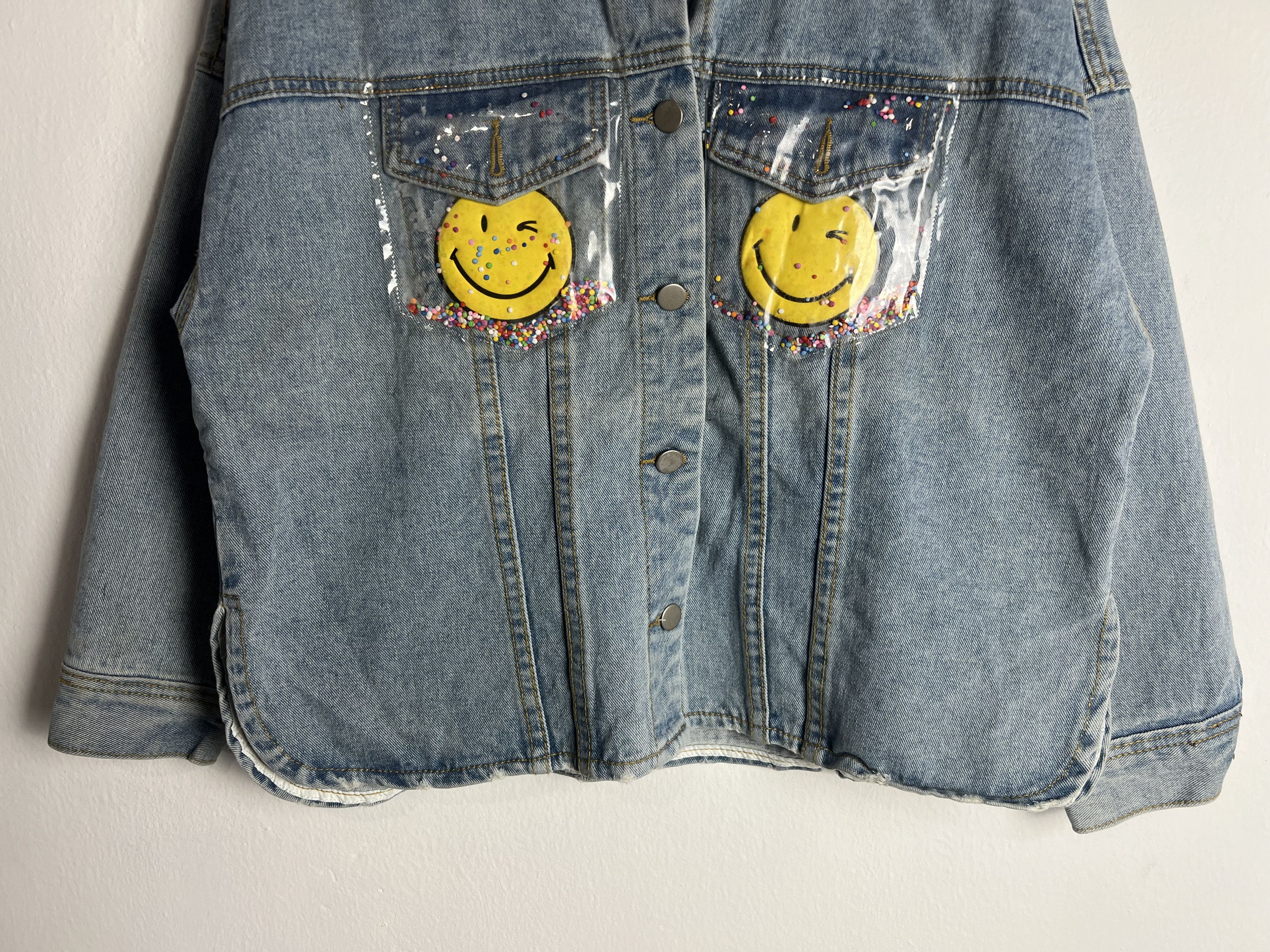 If Six Was Nine Big Happy Smiley Face Patches Light Wash Denim Jacket Size US M / EU 48-50 / 2 - 4 Thumbnail