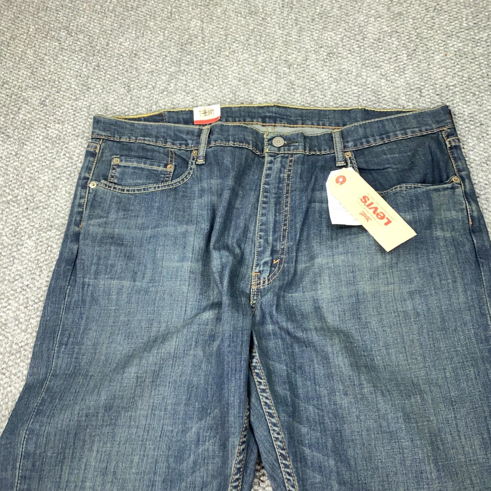 Levi's VINTAGE? No — Levi's 559 Relaxed Straight Jeans Men 42x29 Blue Medium Wash Denim Pants 559 Relaxed Straight Zip Pockets Mens Regular 42 Inseam 29" Size US 42 / EU 58 - 2 Thumbnail