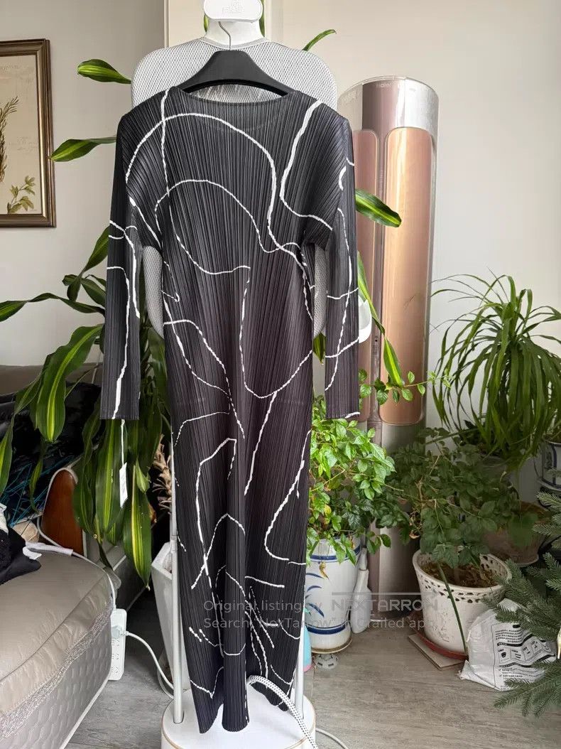 Issey Miyake Issey Miyake Black Spring Texture Dress Size M / US 6-8 / IT 42-44 - 6 Thumbnail