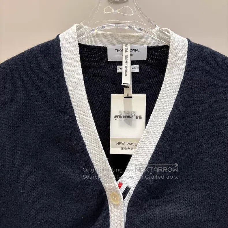 Thom Browne Thom Browne Striped V-Neck Single Breasted Long Sleeve Kni Size M / US 6-8 / IT 42-44 - 3 Thumbnail