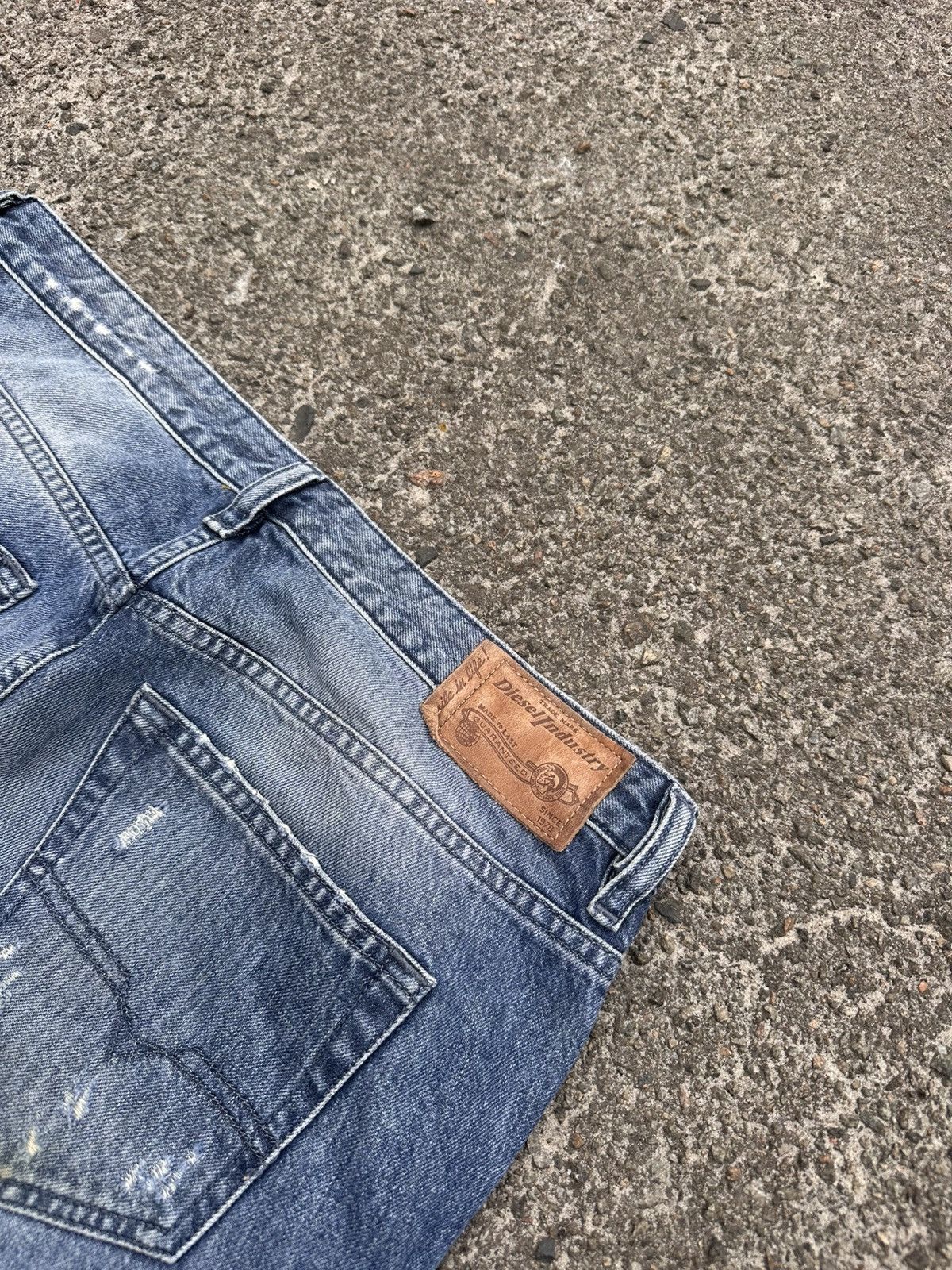 Diesel Diesel Y2K Distressed Opium Avantgarde Jeans Made in Italy Size US 29 - 6 Thumbnail