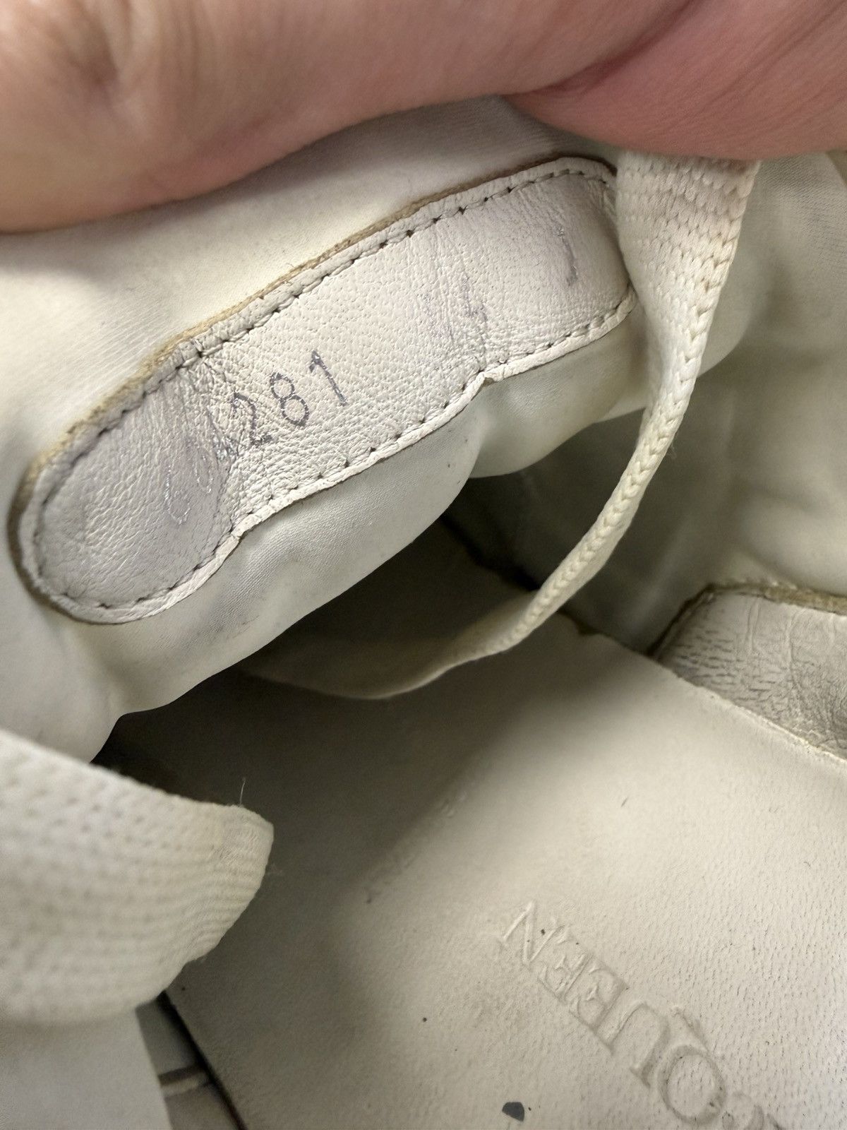 Alexander McQueen Alexander Mcqueen - Oversized Runner Sneakers (White) Size US 11 / EU 44 - 7 Thumbnail