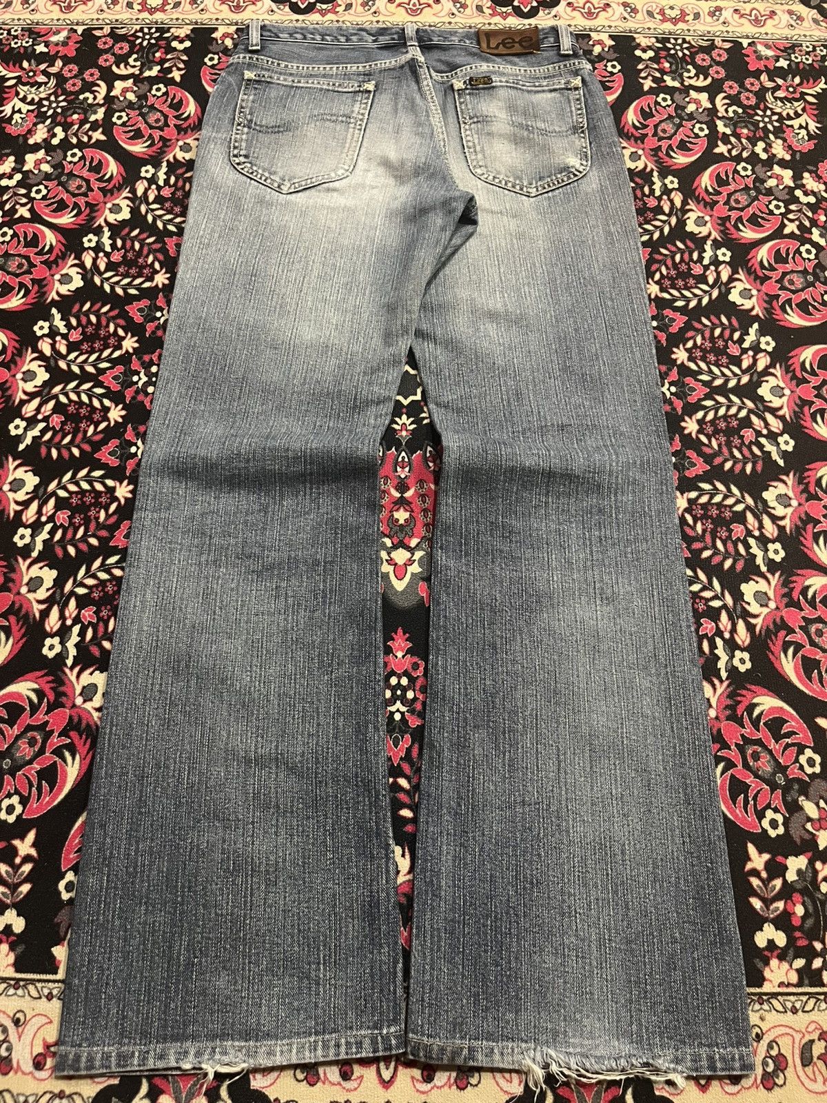 Lee ⚡️Flare⚡️Vintage Lee Riders Made in Japan Distressed Blue Jean Size US 30 / EU 46 - 2 Thumbnail