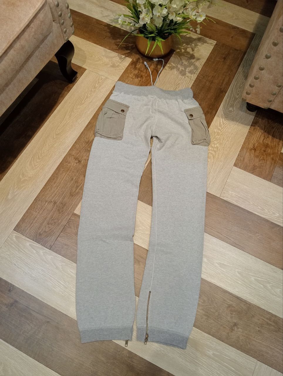 Hysteric Glamour VINTAGE HYSTERIC GLAMOUR CARGO WITH ANKLE ZIP SWEATPANTS Size US 28 / EU 44 - 8 Thumbnail