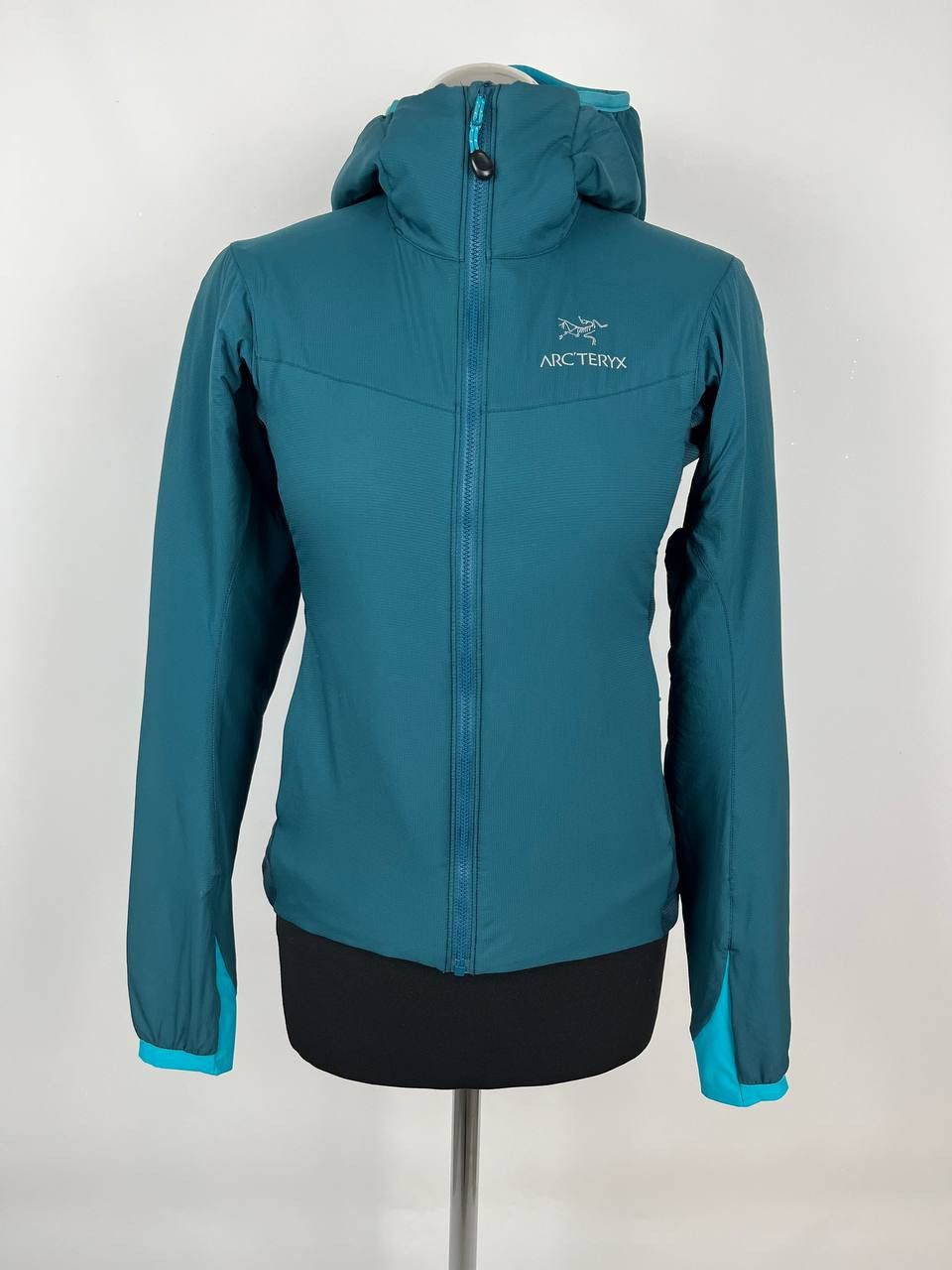 Arc'teryx Arc'teryx Atom LT Hoody Teal Insulated Jacket Gorpcore Size XS / US 0-2 / IT 36-38 - 1 Thumbnail