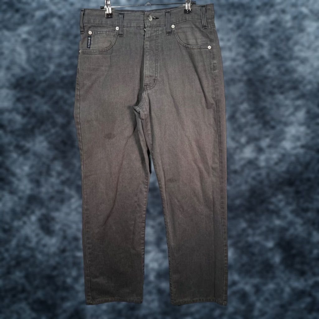 Vintage AJ Armani Jeans Mens 33 Slim Fit Gray Denim Jeans Made In Italy 5-Pocket Design Size US 33 - 1 Thumbnail