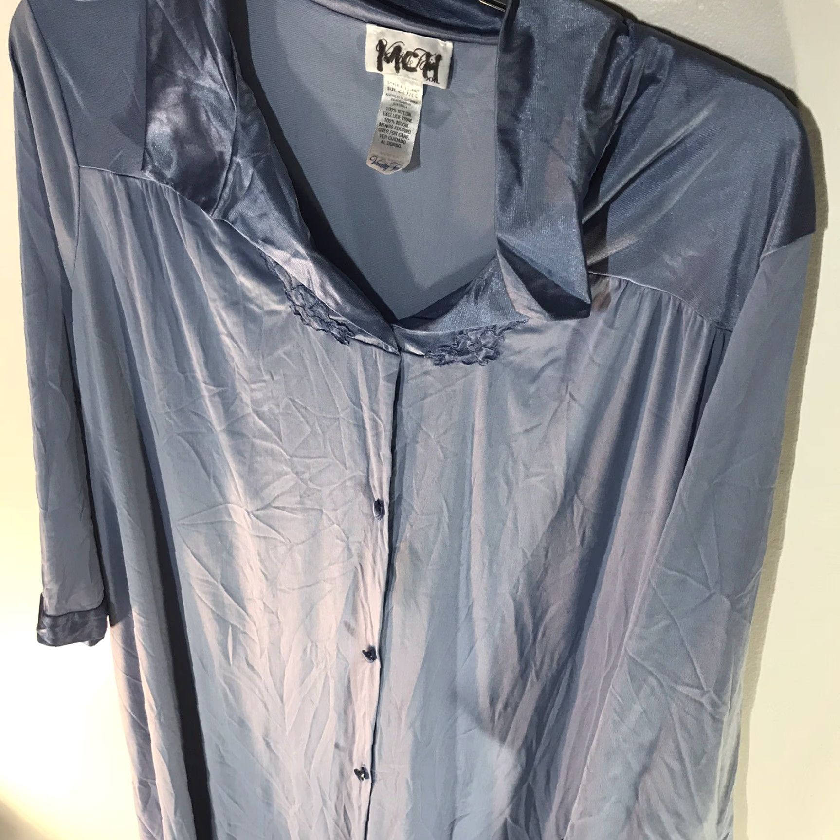 Vintage VINTAGE Vanity Fair 1980s Blue Full Button Gown Plus Size 2X Womens Classic Nylon Size ONE SIZE - 3 Thumbnail