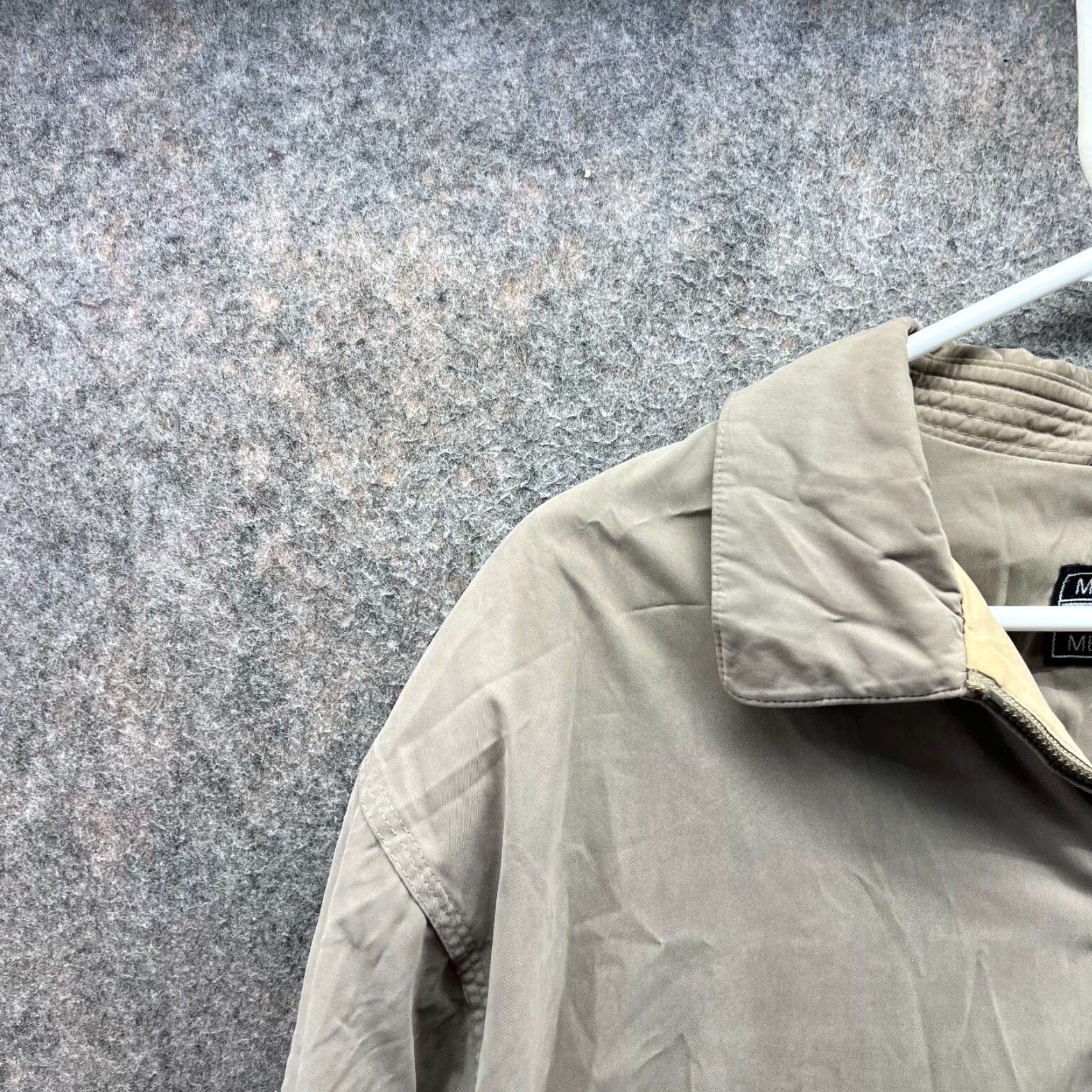 Members Only VINTAGE Members Only Bomber Jacket Men Large Khaki Full Zip Beige Polyester 90s Size US L / EU 52-54 / 3 - 7 Thumbnail