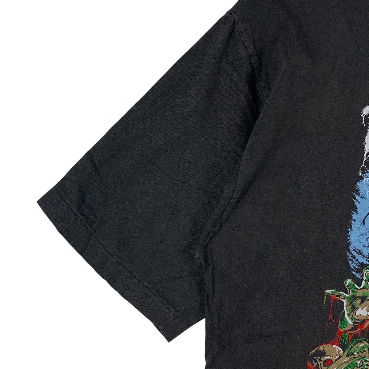Vintage Vintage THE LIVING DEAD zombie horror movie tee Size US M / EU 48-50 / 2 - 6 Thumbnail