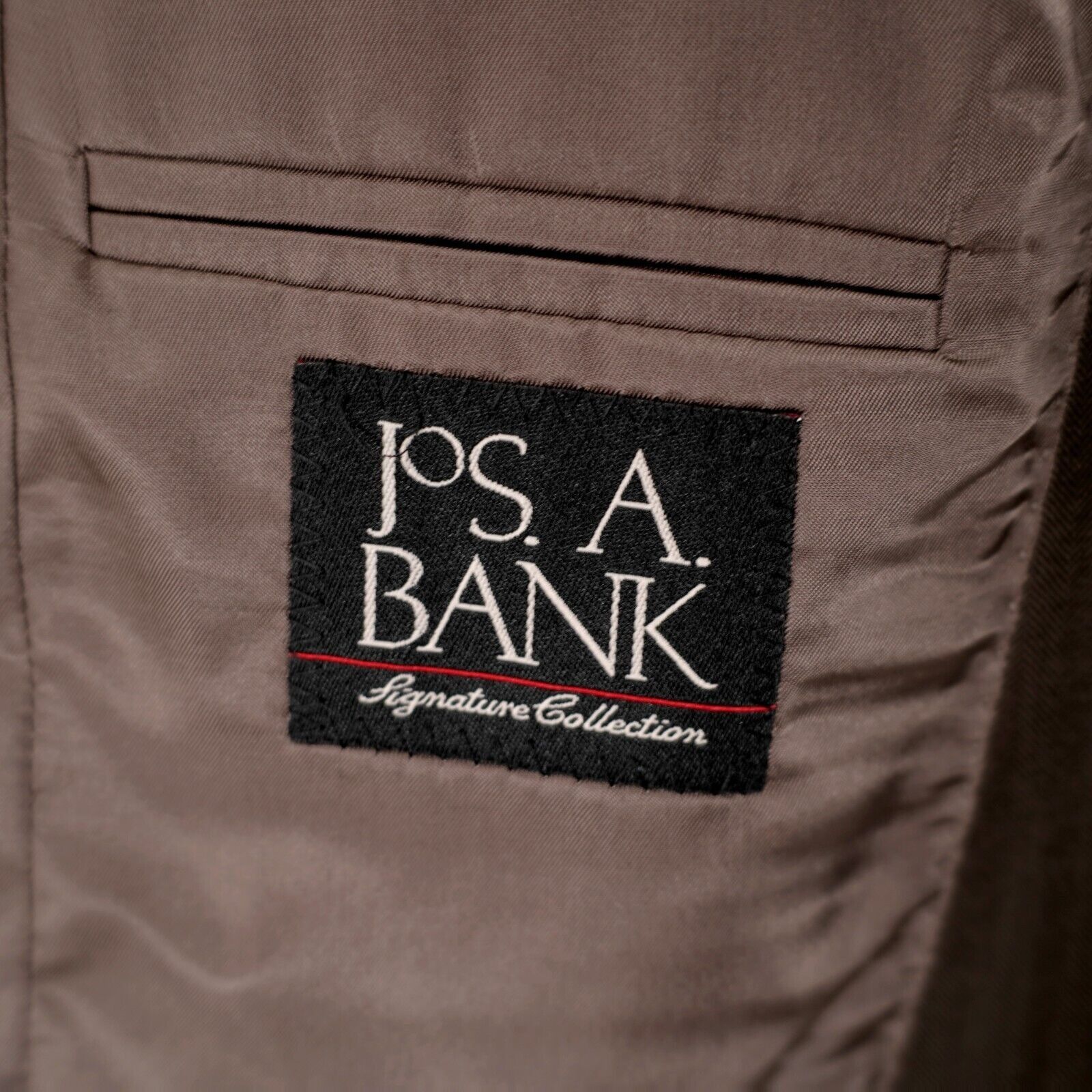 Jos. A. Bank Jos A Bank Signature Wool Herringbone 2 Button Blazer 38R Br Size 38R - 9 Thumbnail
