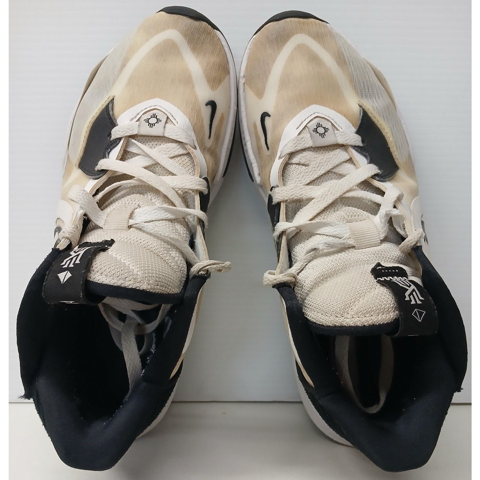 Nike Nike DO9617-100 (8) White Kyrie Low 5 TB Basketball Sneaker Size US 8 / EU 41 - 5 Thumbnail