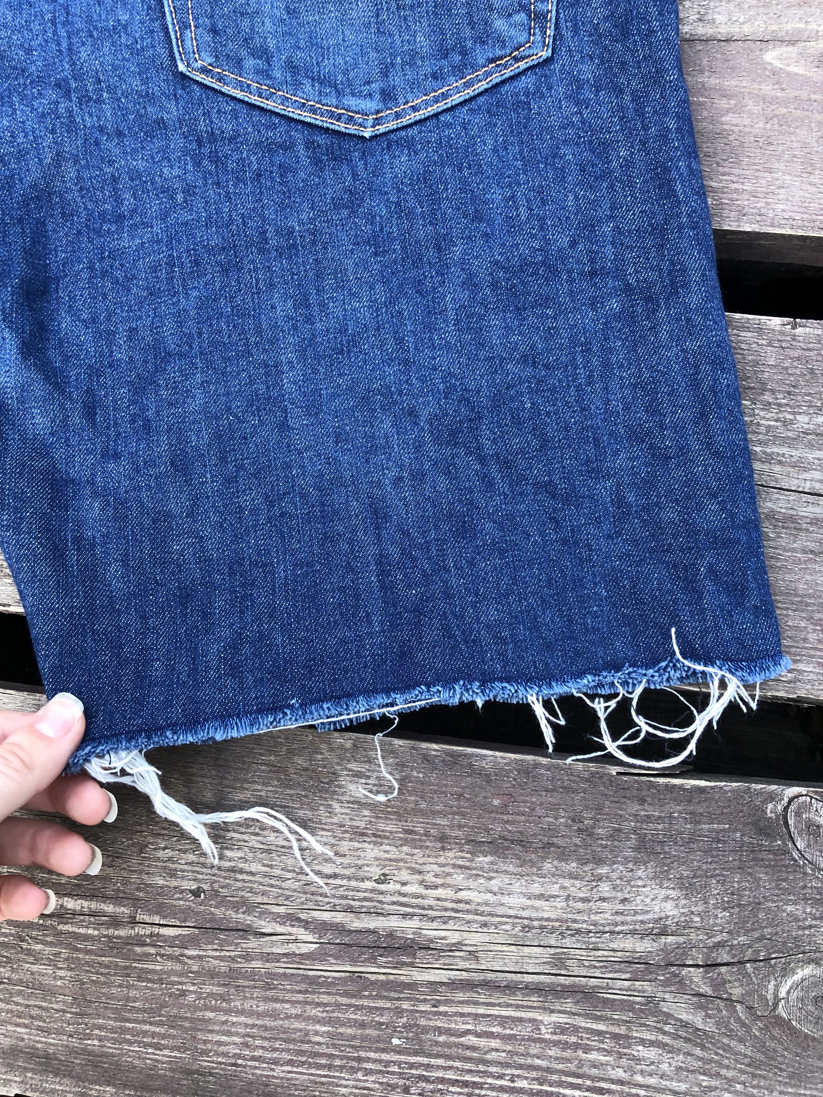 Levi's Vintage 2000s Levi’s 508 Custom Cut Denim Shorts Size W34 Size US 34 / EU 50 - 12 Thumbnail