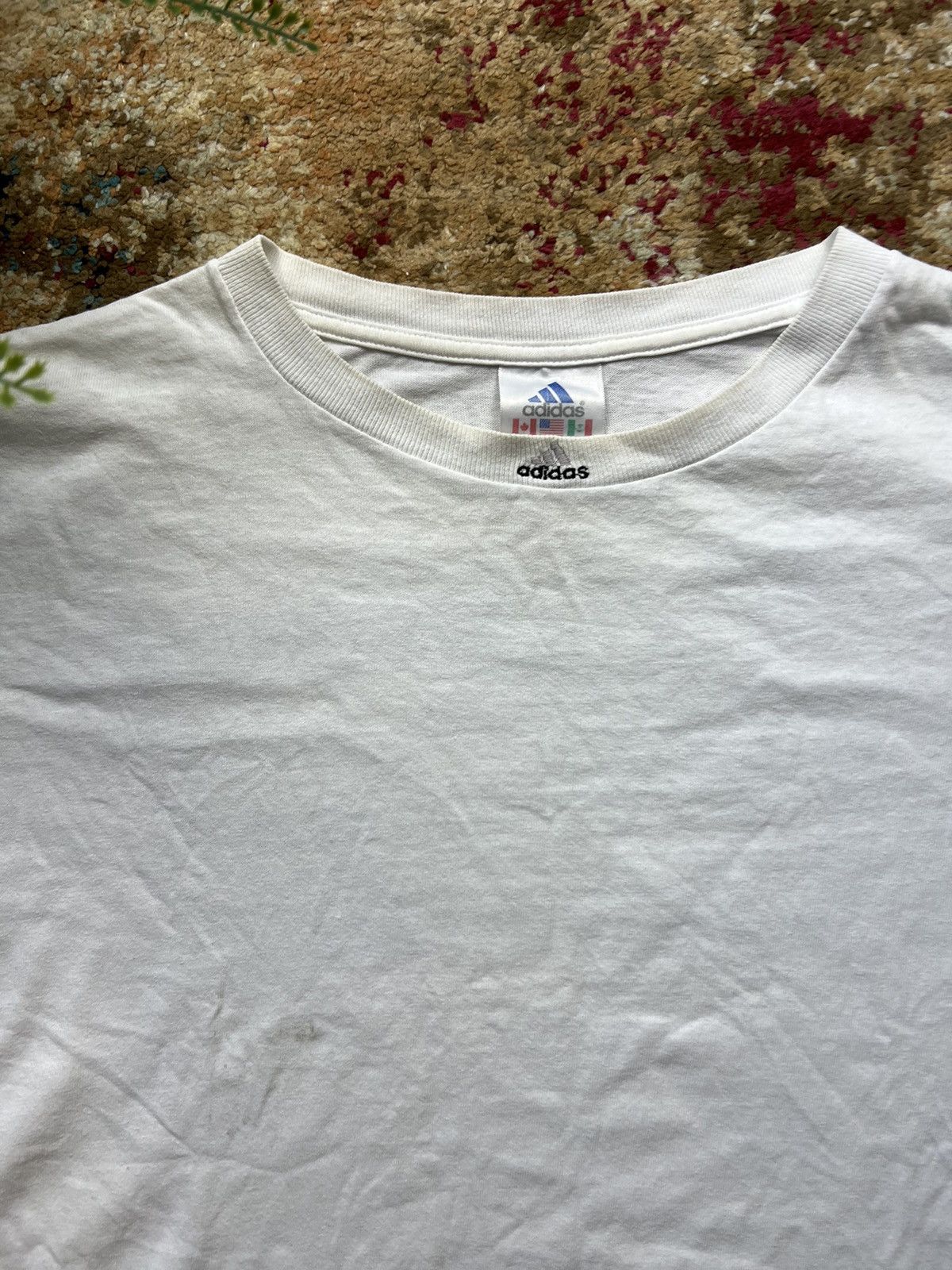 Adidas × Vintage 🕊️ 90’s ADIDAS TEAM RETRO Y2K BIG BACK LOGO TEE Size US M / EU 48-50 / 2 - 3 Thumbnail