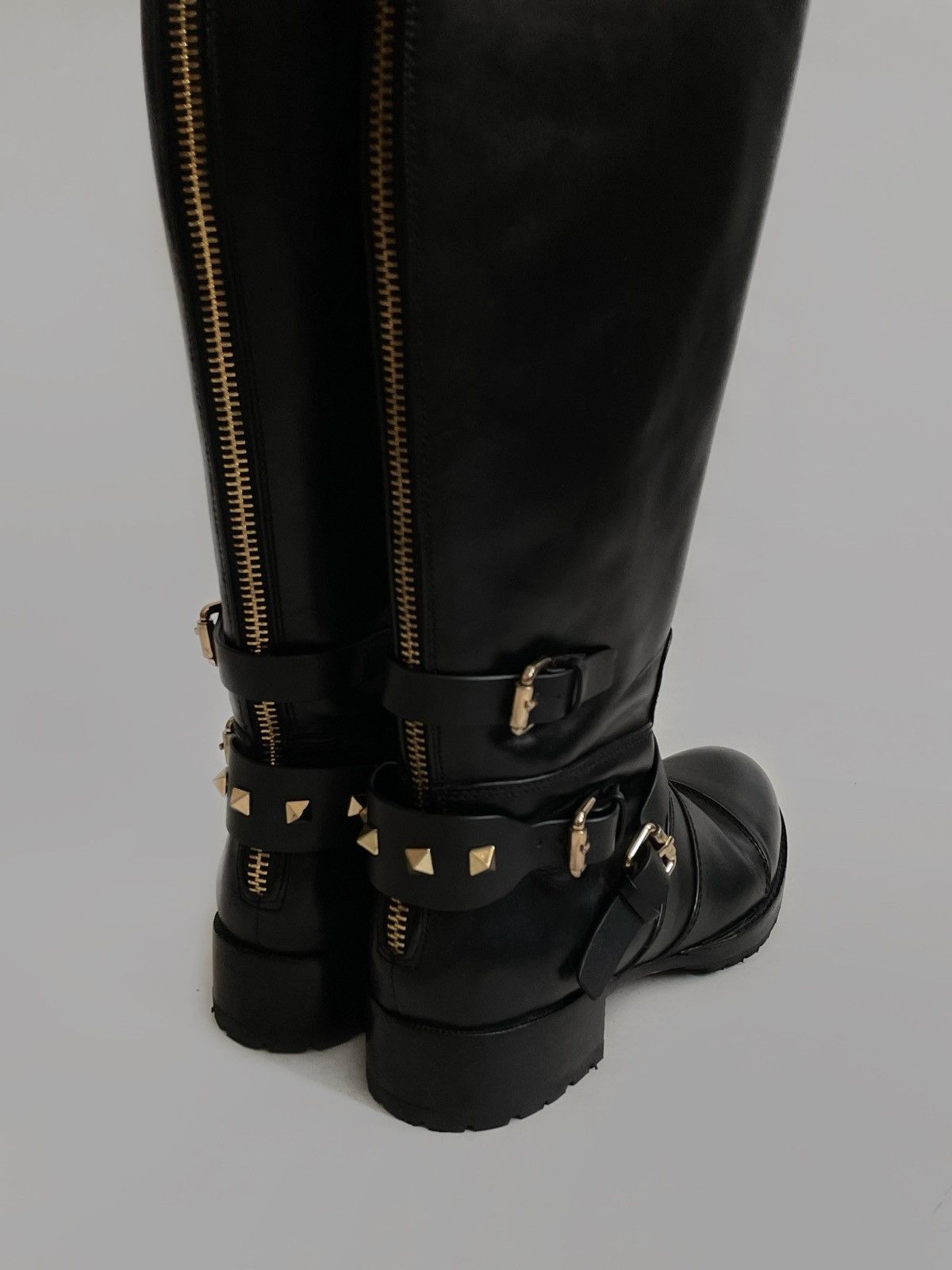 Valentino Valentino Garavani Leather high boots buckles Archive Size US 9 / IT 39 - 8 Thumbnail