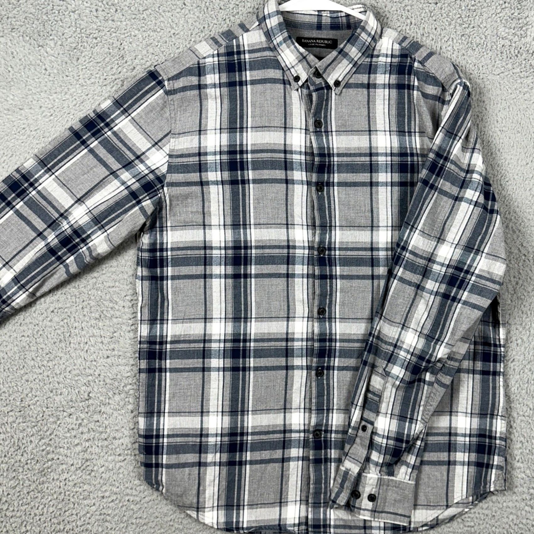Banana Republic Banana Republic Camden Fit Mens Shirt Luxe Flannel Gray White Plaid Button-Down Casual Wear Fall Spring XS? Size US M / EU 48-50 / 2 - 2 Thumbnail