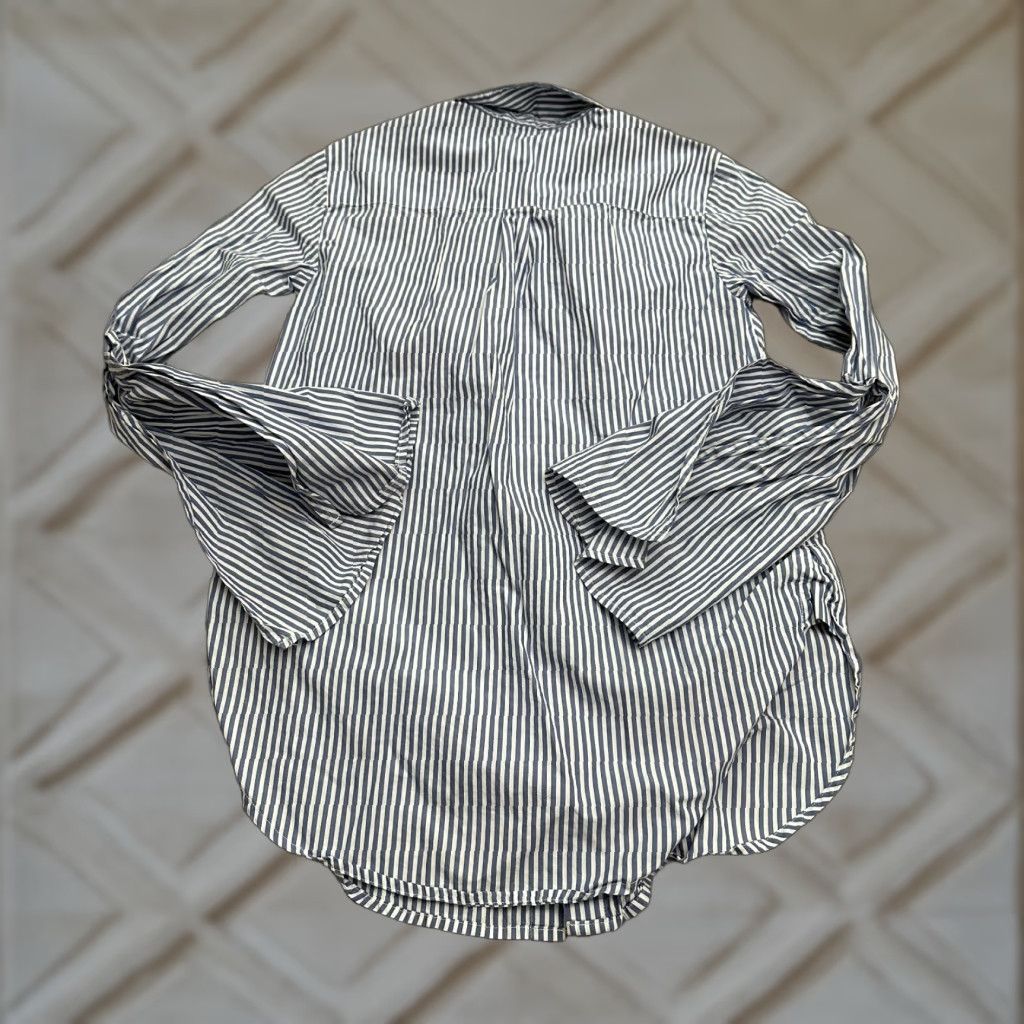 Merona Merona Shirt Womens XS Blue Striped Embroidered Bell Sleeve Button-Up Size XS / US 0-2 / IT 36-38 - 1 Thumbnail