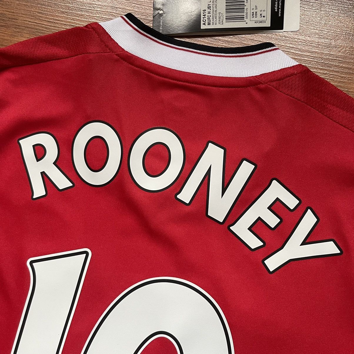 Adidas × Vintage MANCHESTER UNITED ADIDAS 2015/2016 SOCCER JERSEY #10 ROONEY Size US S / EU 44-46 / 1 - 11 Thumbnail