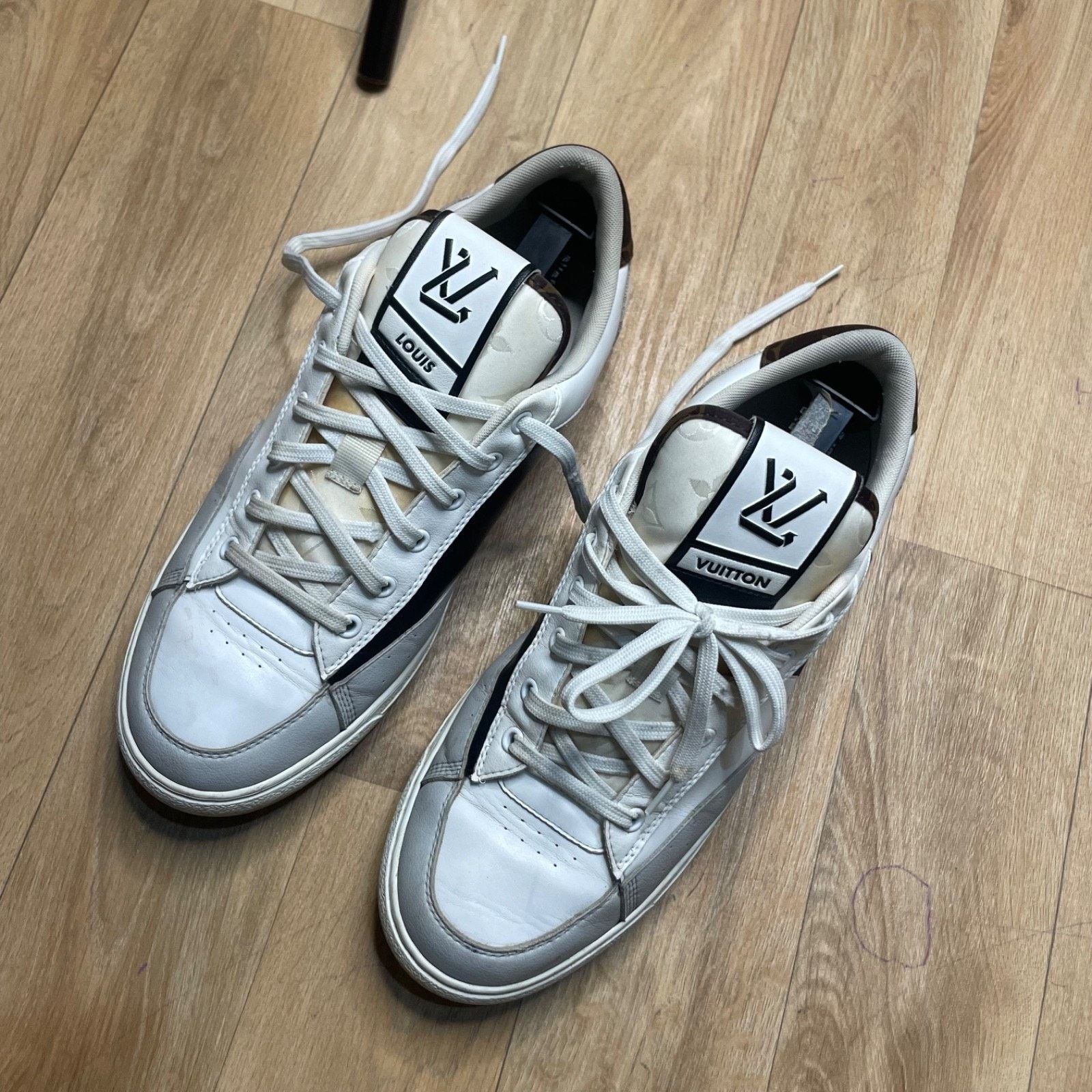 Louis Vuitton Louis Vuitton Charlie Sneakers Leather LV Shoes MEN WHITE Size US 9.5 / EU 42-43 - 6 Thumbnail