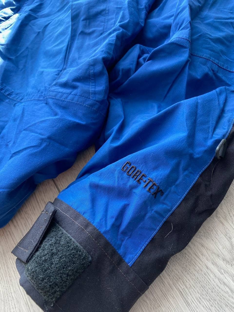 The North Face Vintage The North Face Hyvent Waterproof Jacket M Size US M / EU 48-50 / 2 - 10 Thumbnail