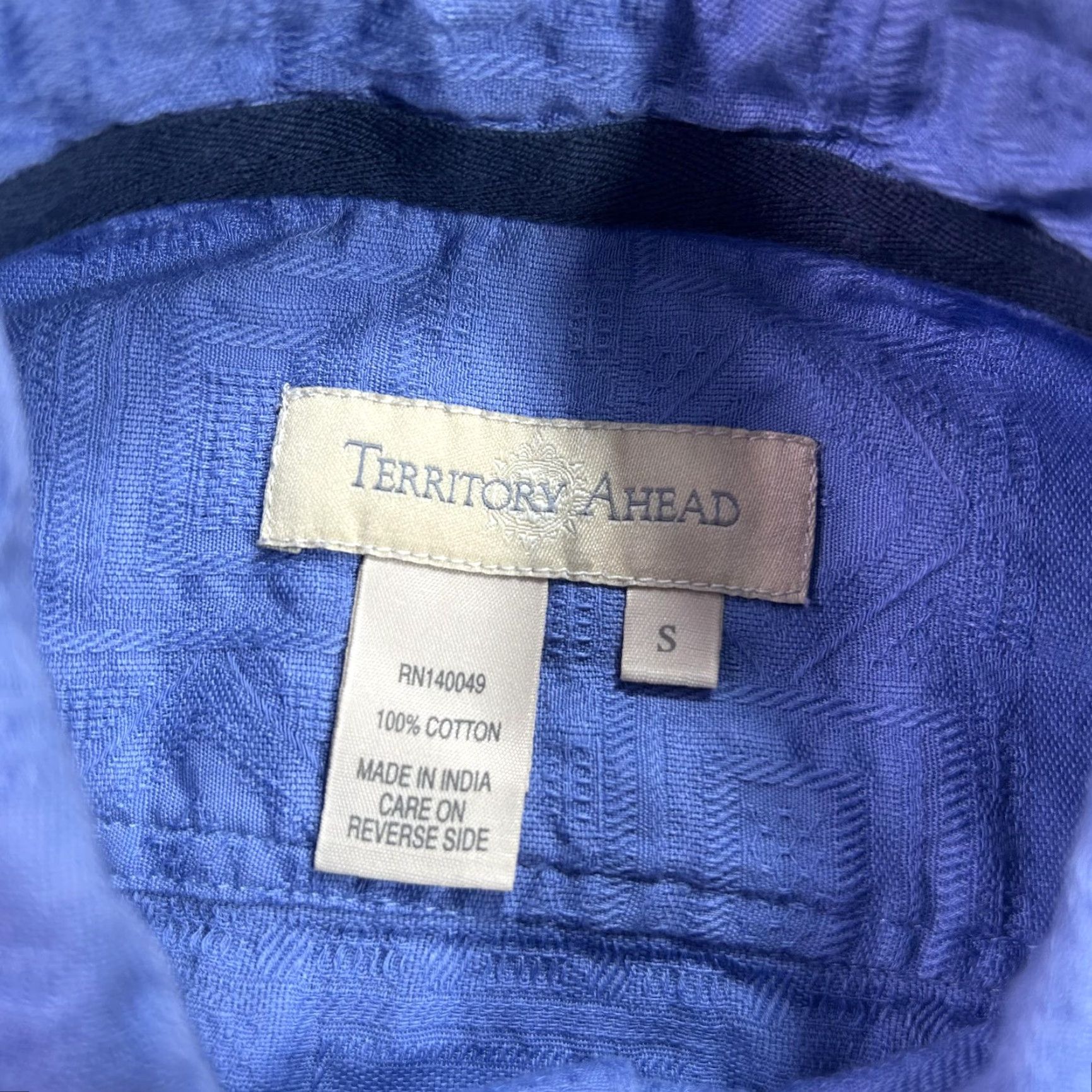 The Territory Ahead Territory Ahead Shirt Mens Small Blue Button Up Long Sleeve 100% Cotton Pocket Size US S / EU 44-46 / 1 - 4 Thumbnail