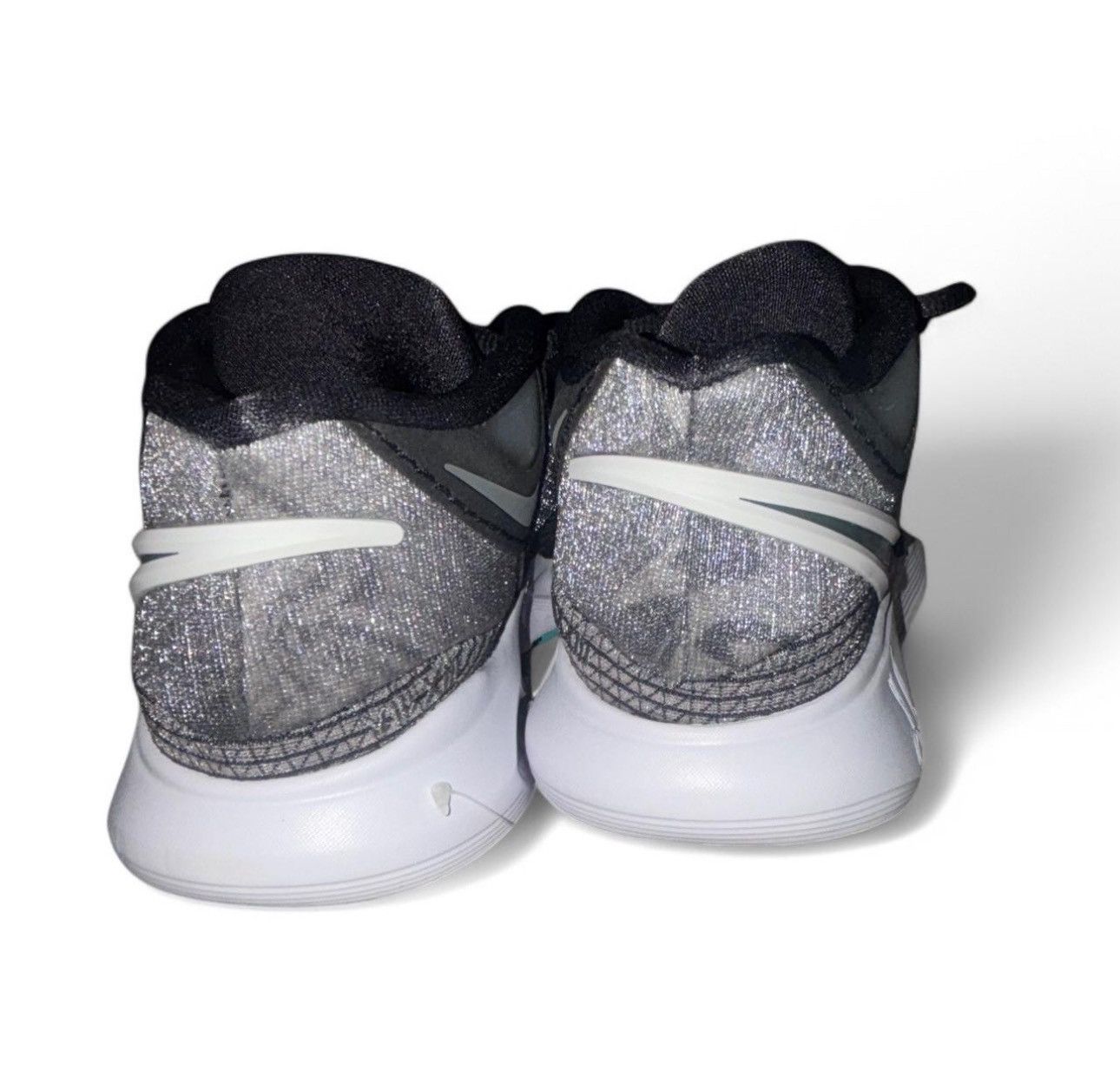 Nike Nike Kyrie Irving 8 Orca Size US 6 / EU 39 - 7 Thumbnail
