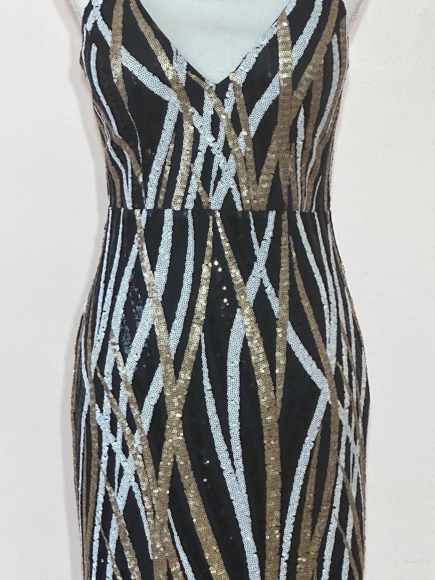 Vintage Art Deco Style Palm Design VNeck Sequin Gown Size L / US 10 / IT 46 - 5 Thumbnail