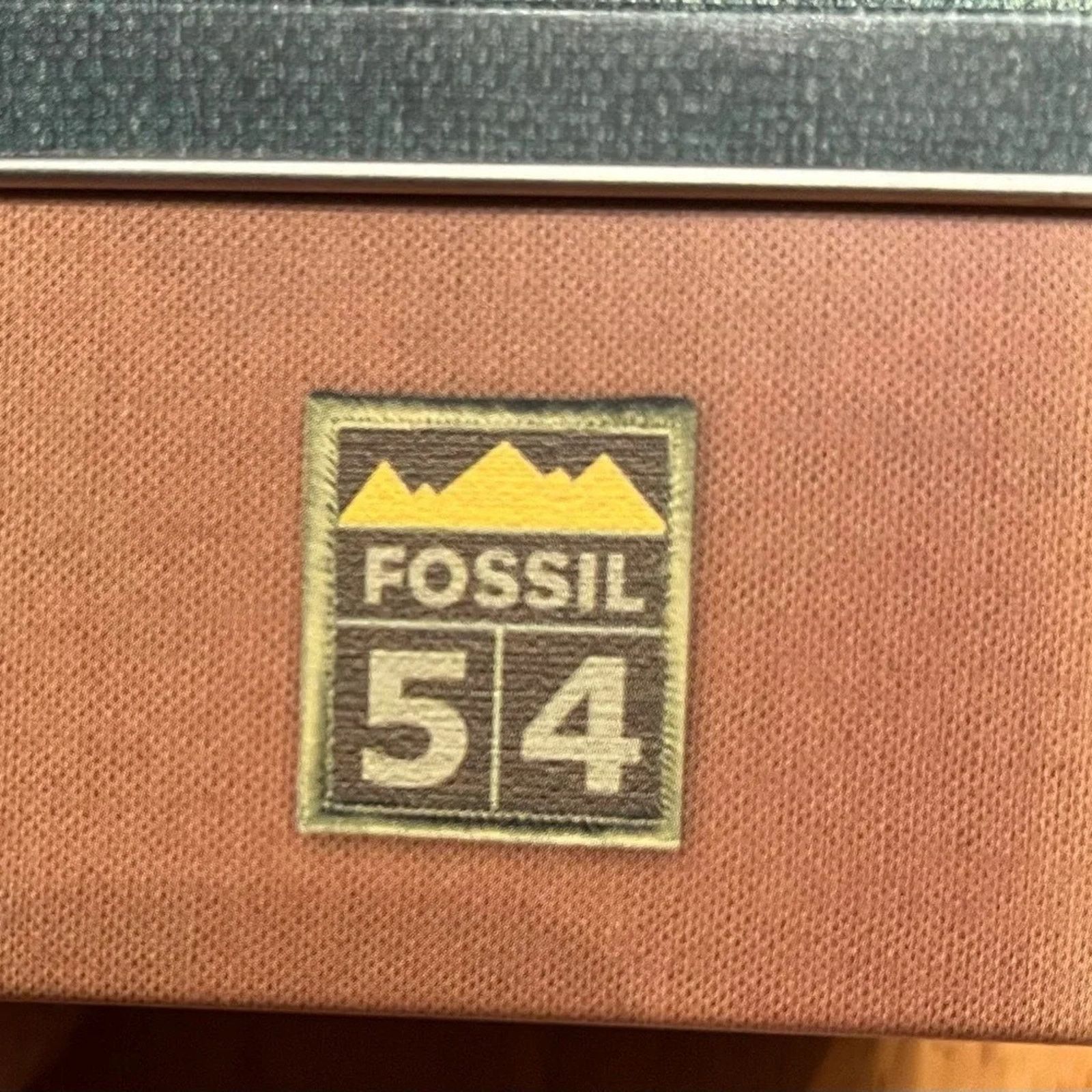 Fossil Fossil ladies watch, model ES9075, new in box with the tags. Size ONE SIZE - 8 Thumbnail