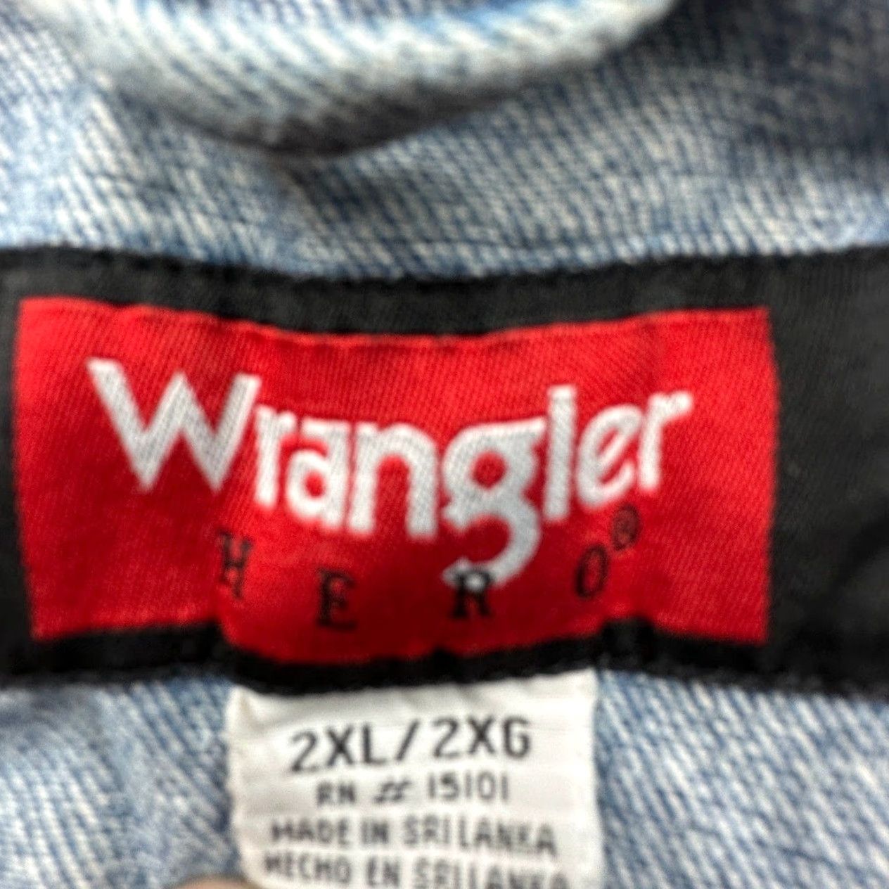 Wrangler VINTAGE Wrangler Hero Denim Jean Trucker Jacket Mens 2XL Pockets Button Blue Size US 39 - 2 Thumbnail