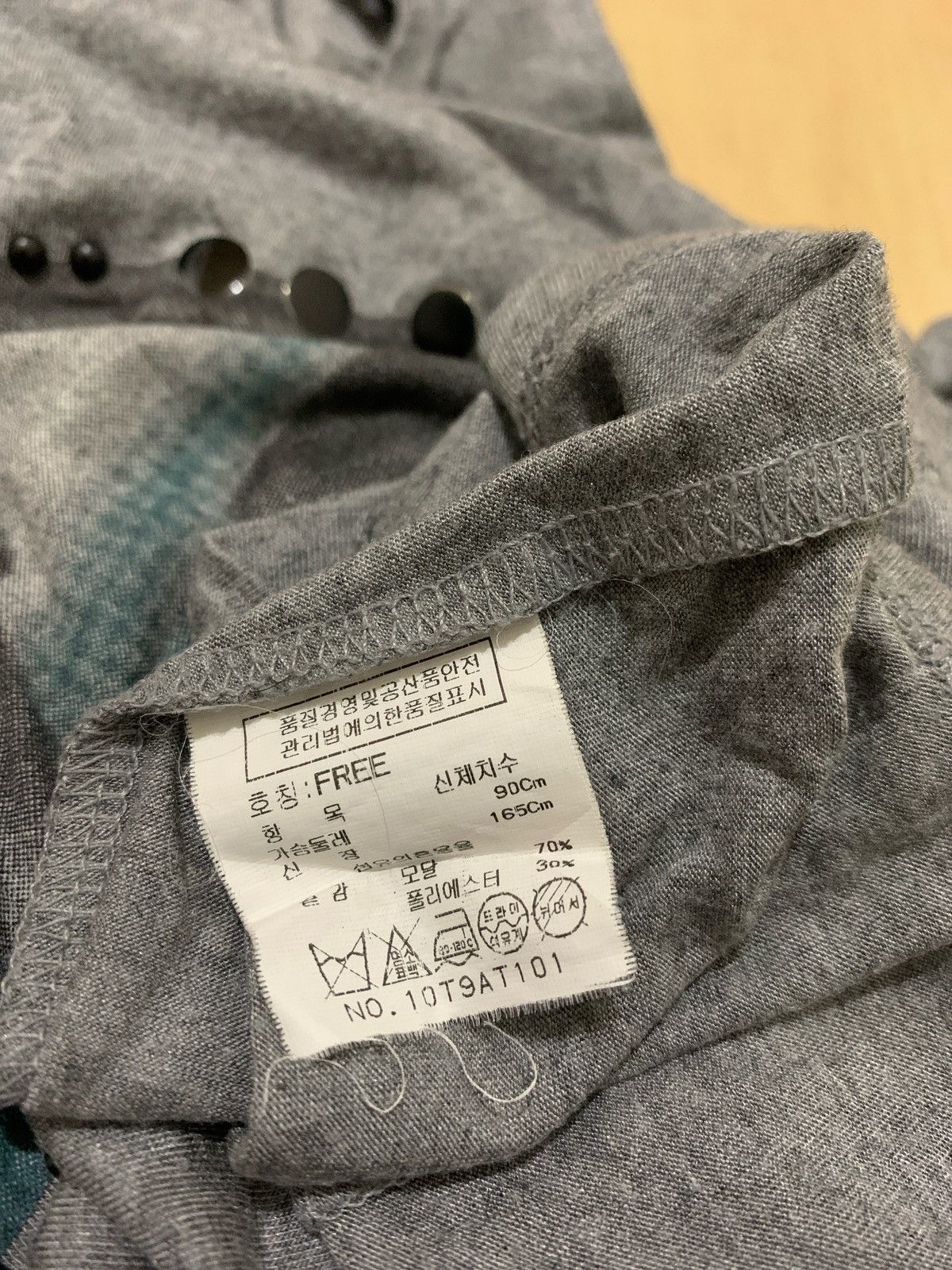 Japanese Brand Y2k Tomboy Women's Tshirt Size ONE SIZE - 5 Thumbnail