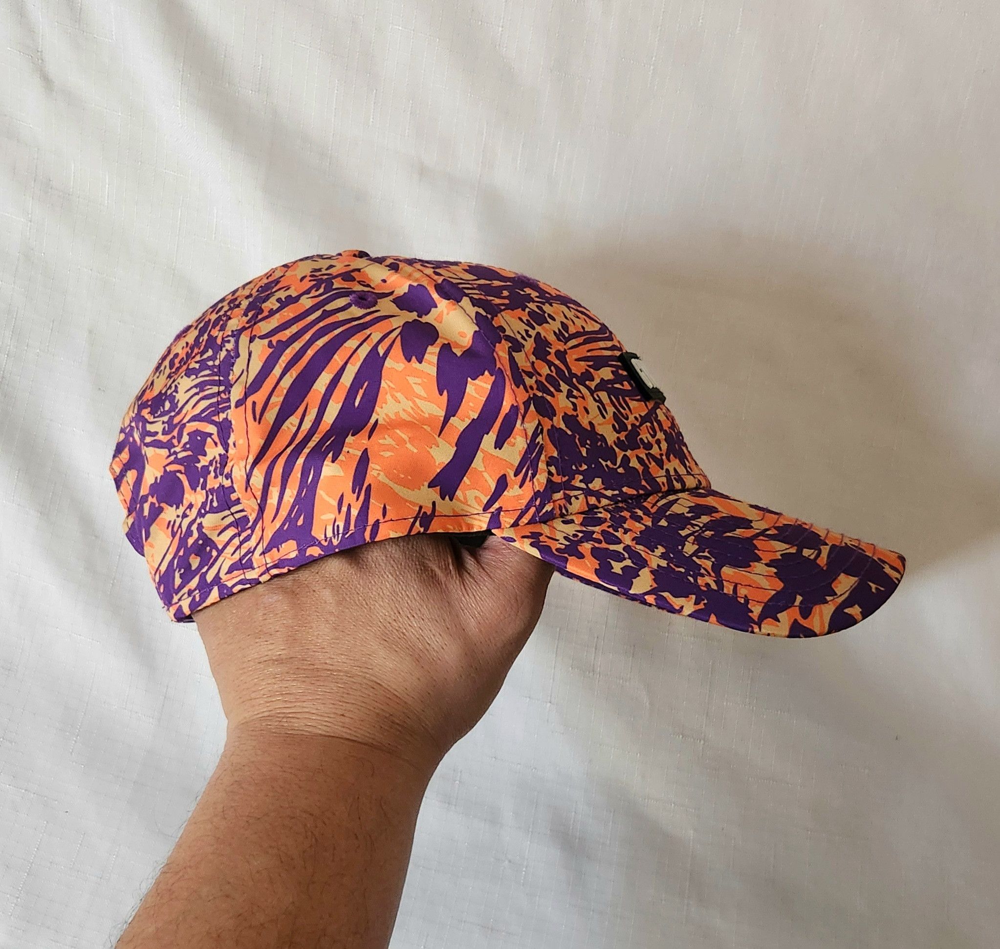Gymshark × New Era Gymshark X New Era Hat Snapback Logo AOP All Over Print Rare Size ONE SIZE - 5 Thumbnail