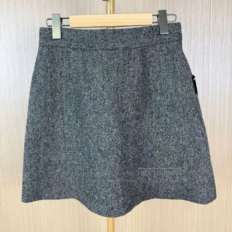 Other Miu Miu Gray Wool Midi Skirt . Size 41" - 2 Thumbnail