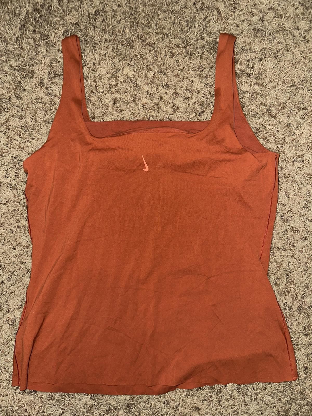 Nike Nike Women’s Yoga Luxe Shelf-Bra Tank Top Size L / US 10 / IT 46 - 4 Thumbnail