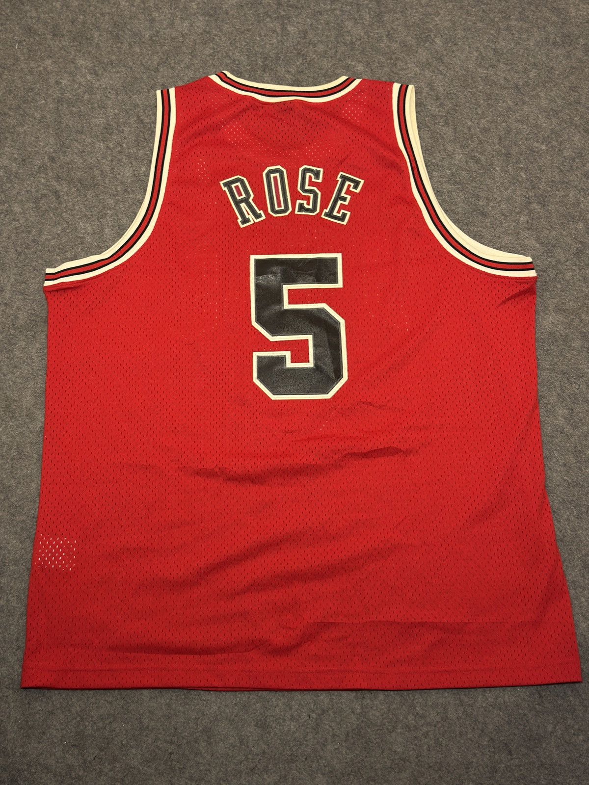 Nike vintage Nike Chicago Bulls jersey. Size US XXL / EU 58 / 5 - 3 Thumbnail